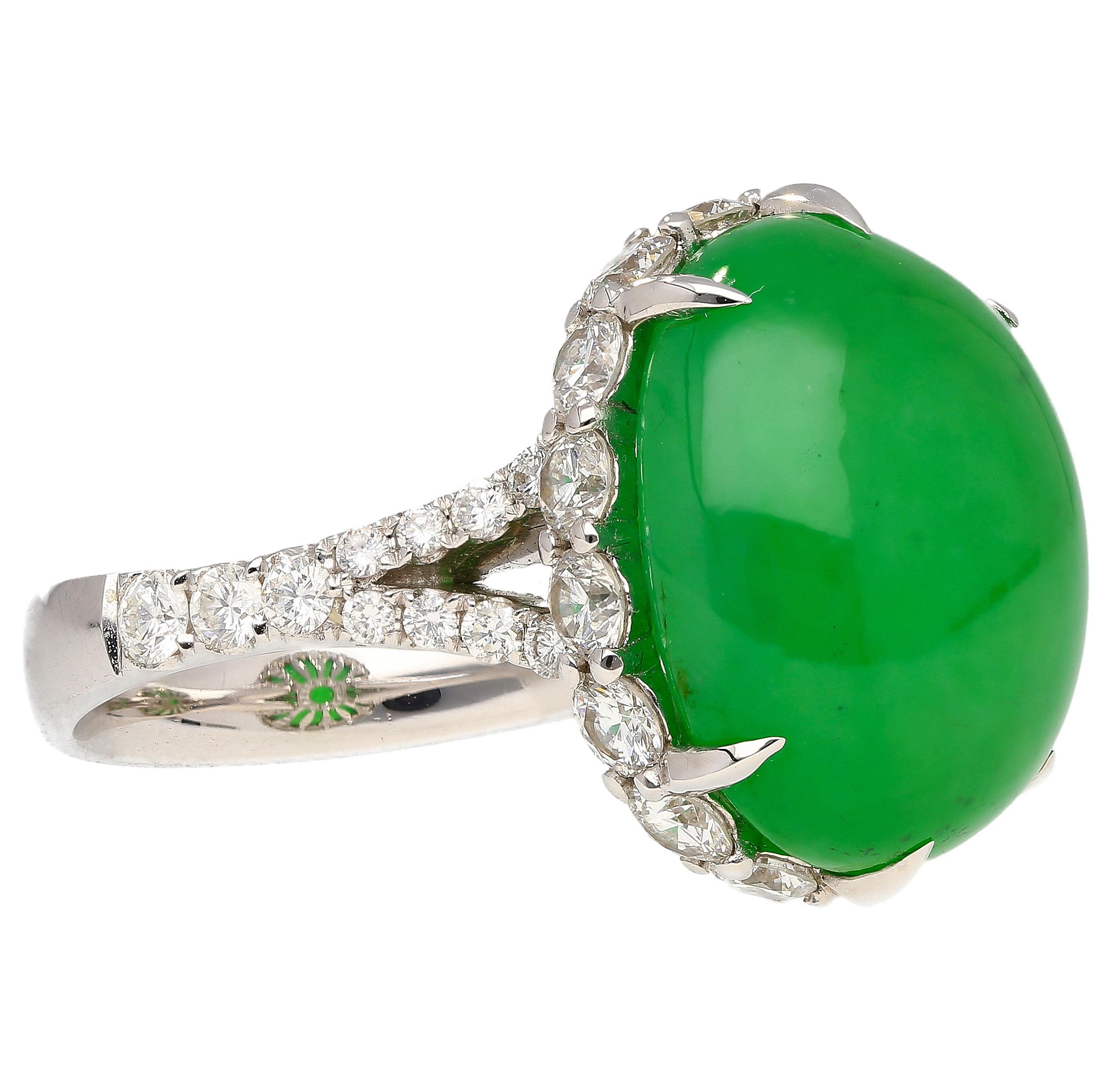 17.86 Carat Oval Cut Jadeite Jade and Diamond Ring in 18K White Gold In New Condition For Sale In Miami, FL