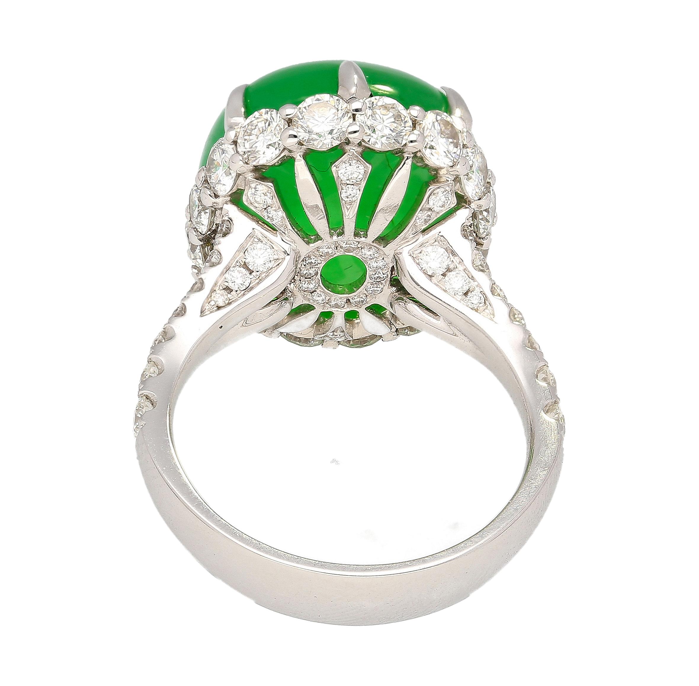 17.86 Carat Oval Cut Jadeite Jade and Diamond Ring in 18K White Gold For Sale 1