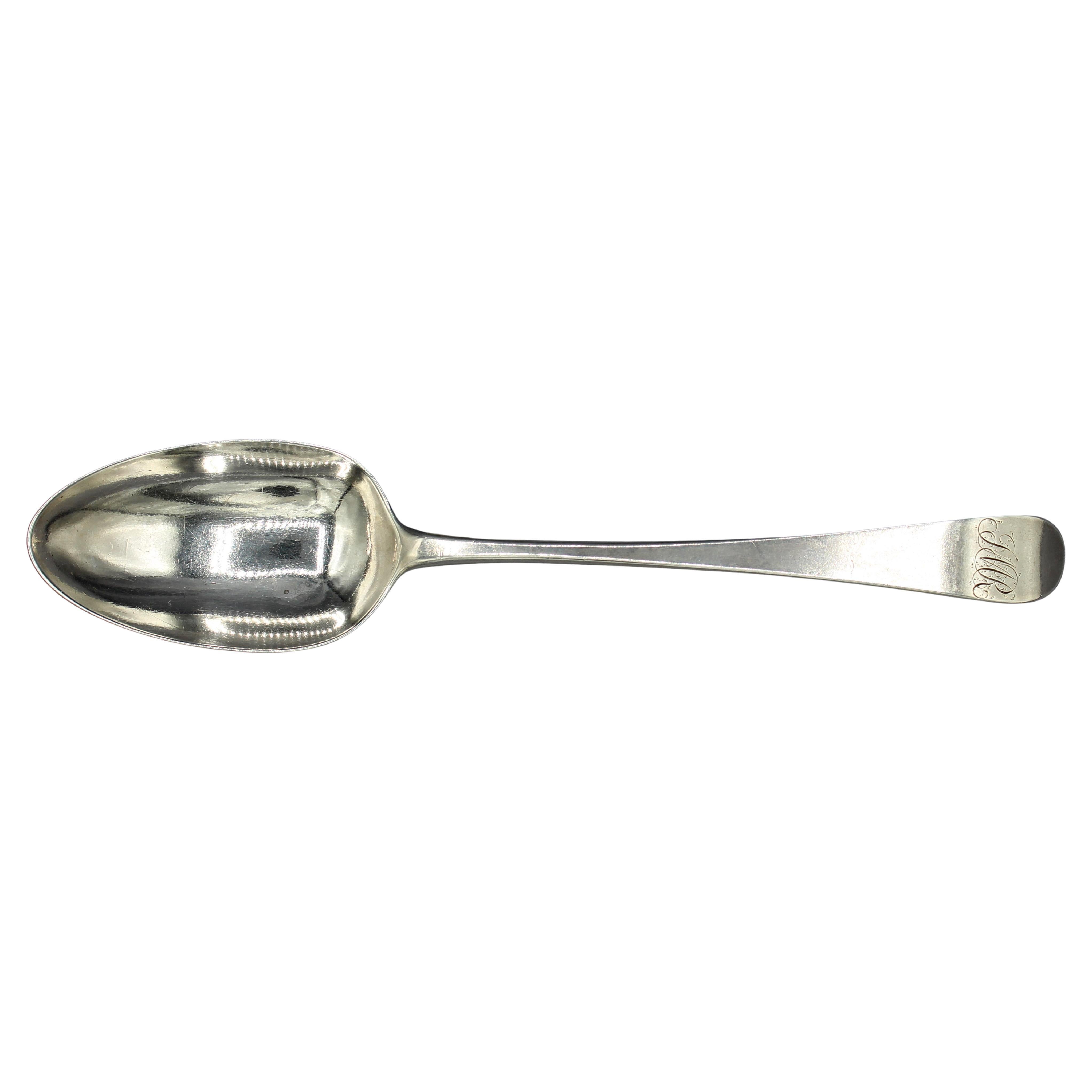 Cuchara de plata de ley con dibujo inglés antiguo de 1786 por Hester Bateman