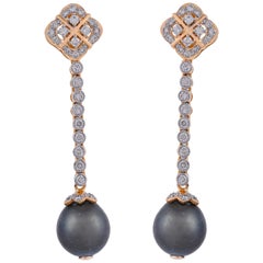 17.87 Carat Tahitian Pearl Diamond 18 Karat Yellow Gold Earrings