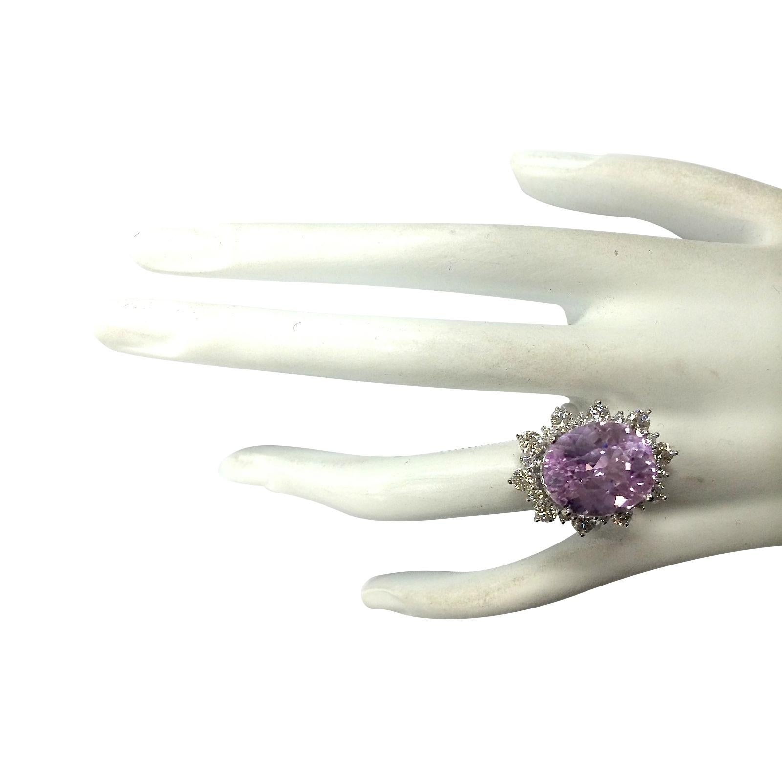 Natural Kunzite Diamond Ring In 14 Karat White Gold In New Condition For Sale In Manhattan Beach, CA