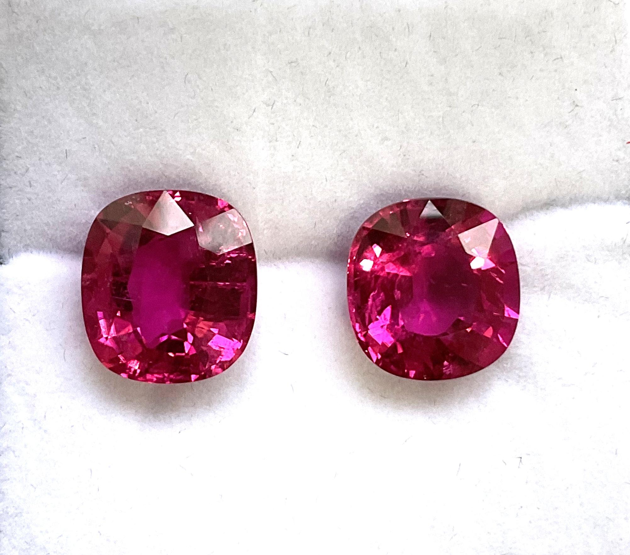 Taglio cuscino 17.88 Carats Rubellite Tourmaline Cushion Cut stone For Jewelry Natural gemstone in vendita