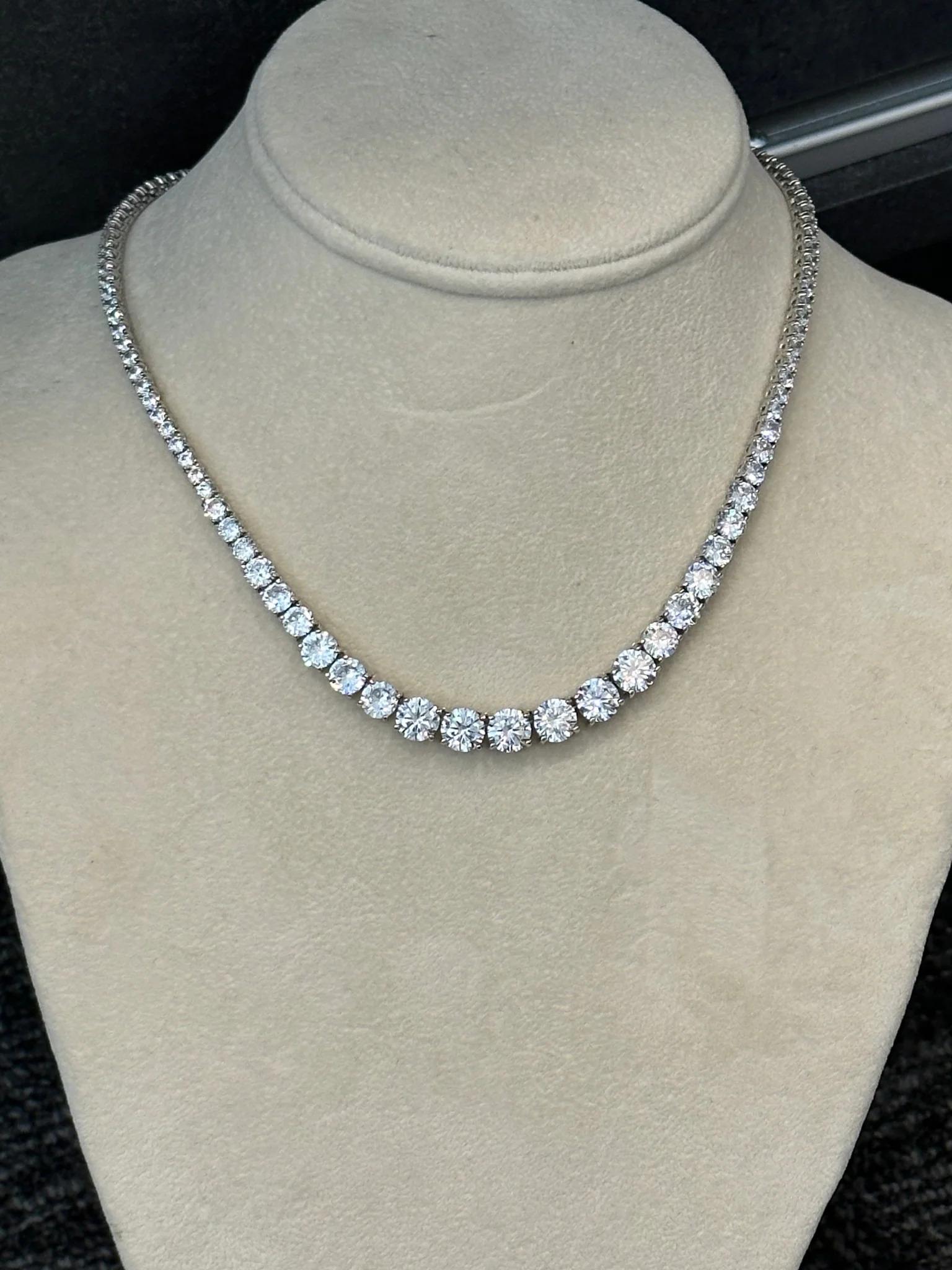 Modern 17.89 Carat Natural Diamond Riviera Graduated Necklace. For Sale