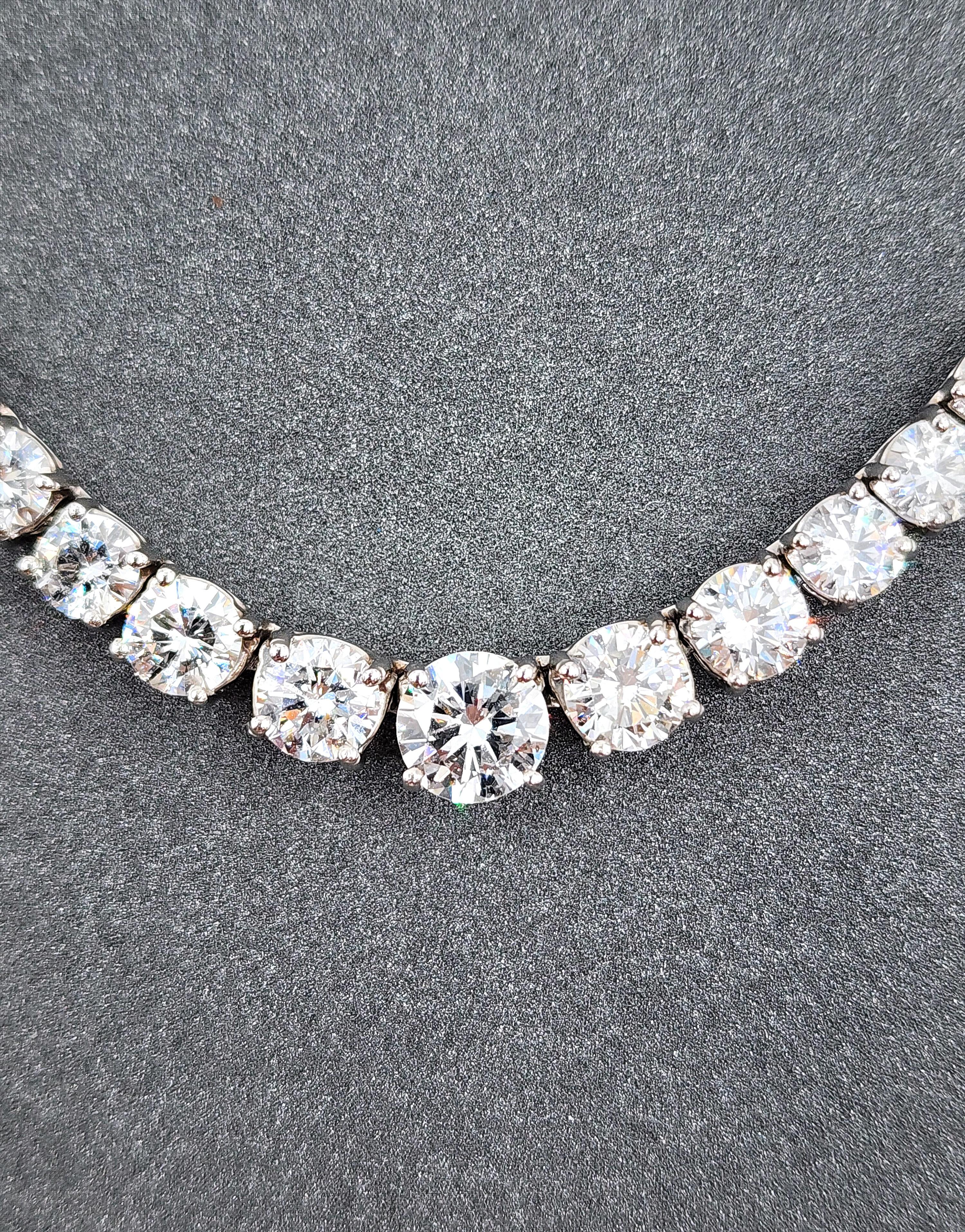 Women's or Men's 17.89 ct Riviera Graduated Diamond Necklace