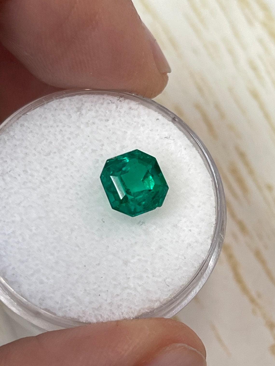 1,78 carat AAA+ Captivant Muzo vert Asscher Cut Colombian Gem 7x7 Genuine May Neuf - En vente à Jupiter, FL