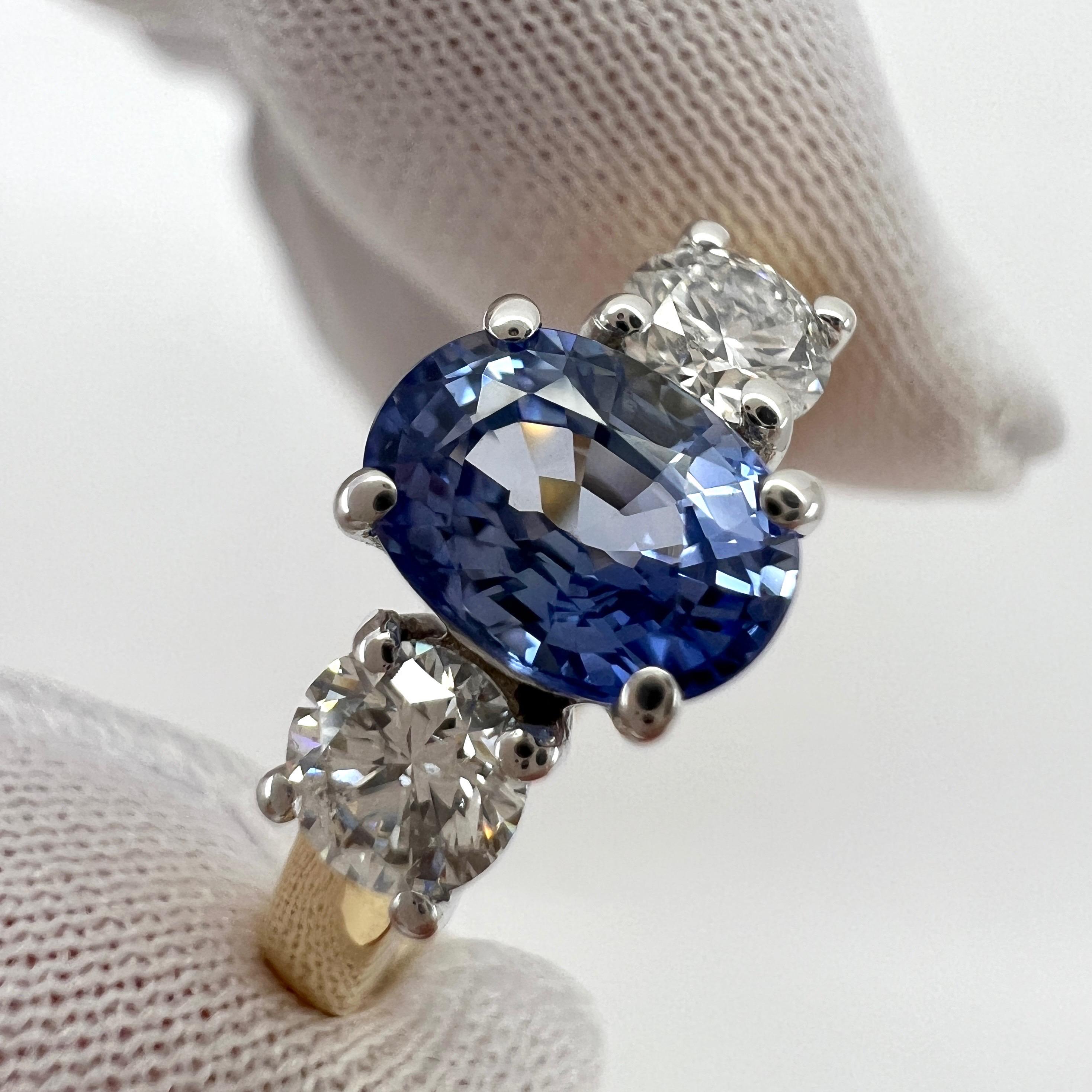 1.78ct Fine Blue Ceylon Oval Cut Sapphire Diamond Three Stone 18k Gold Ring In New Condition In Birmingham, GB