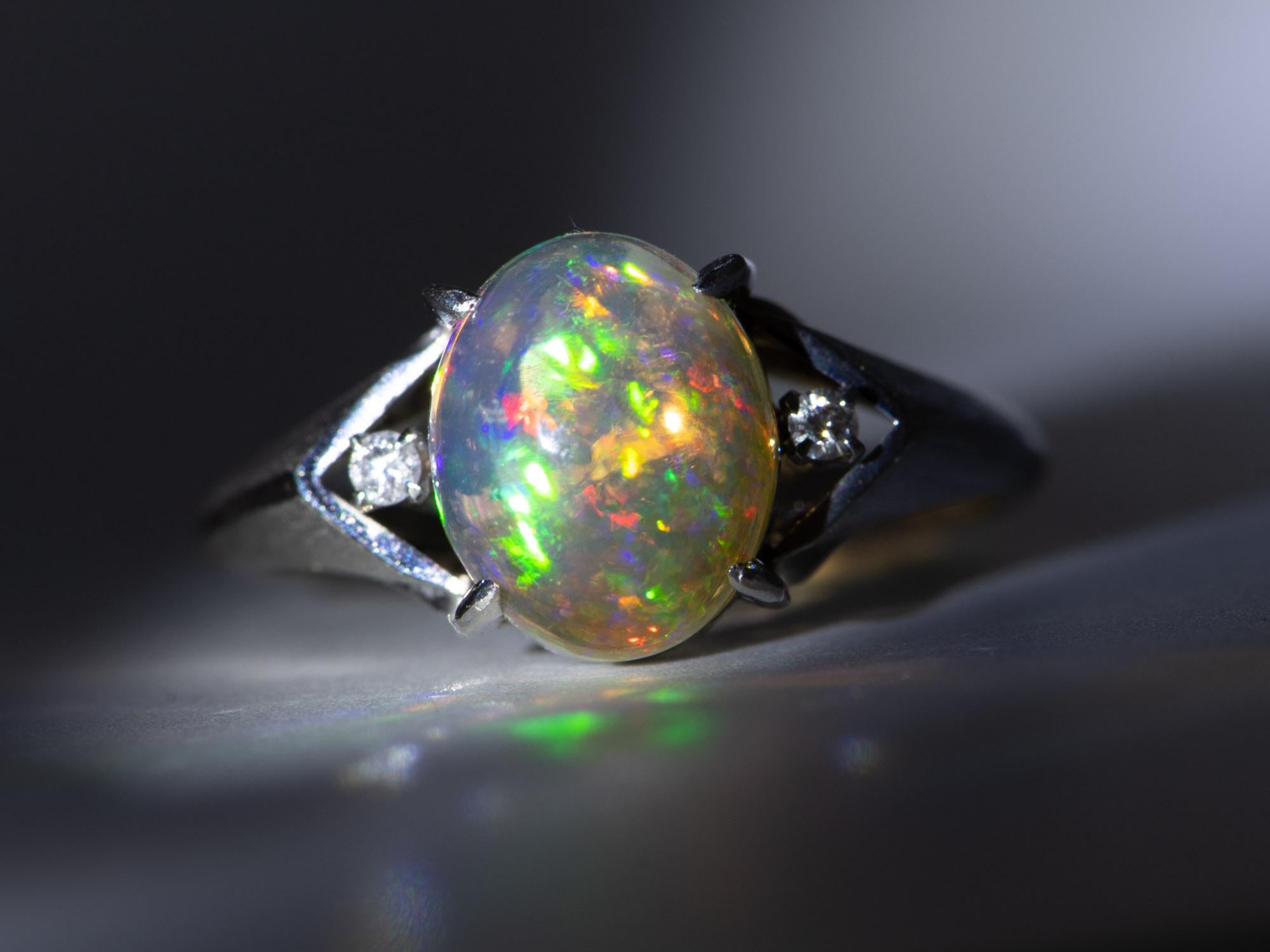 1,78ct Anillo de Ópalo de Fuego Mexicano Brillante de Cúpula Alta Platino V1144 en venta 1