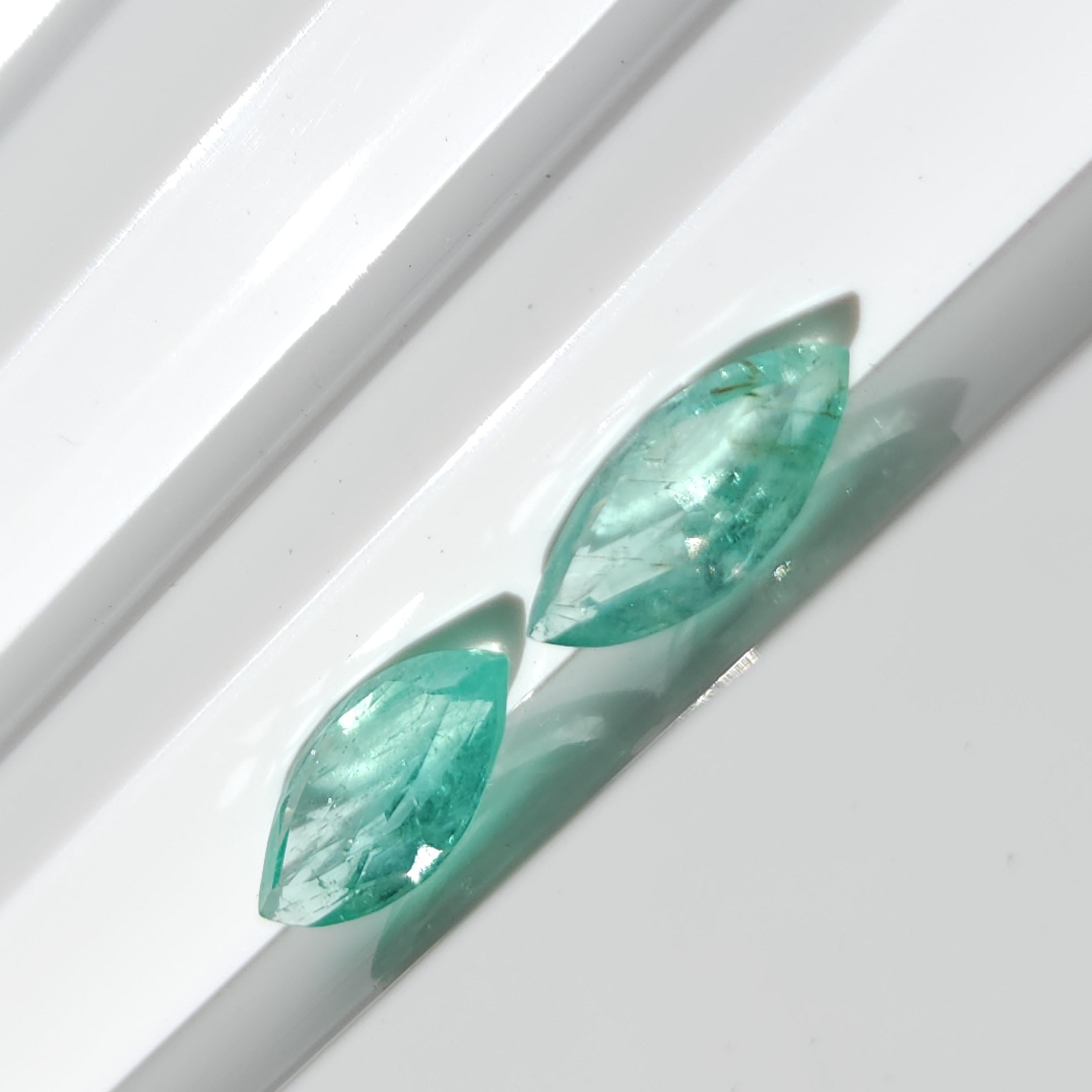 1.78Ct Natural Loose Emerald Marqiuse Shape 2 Pcs In New Condition For Sale In רמת גן, IL