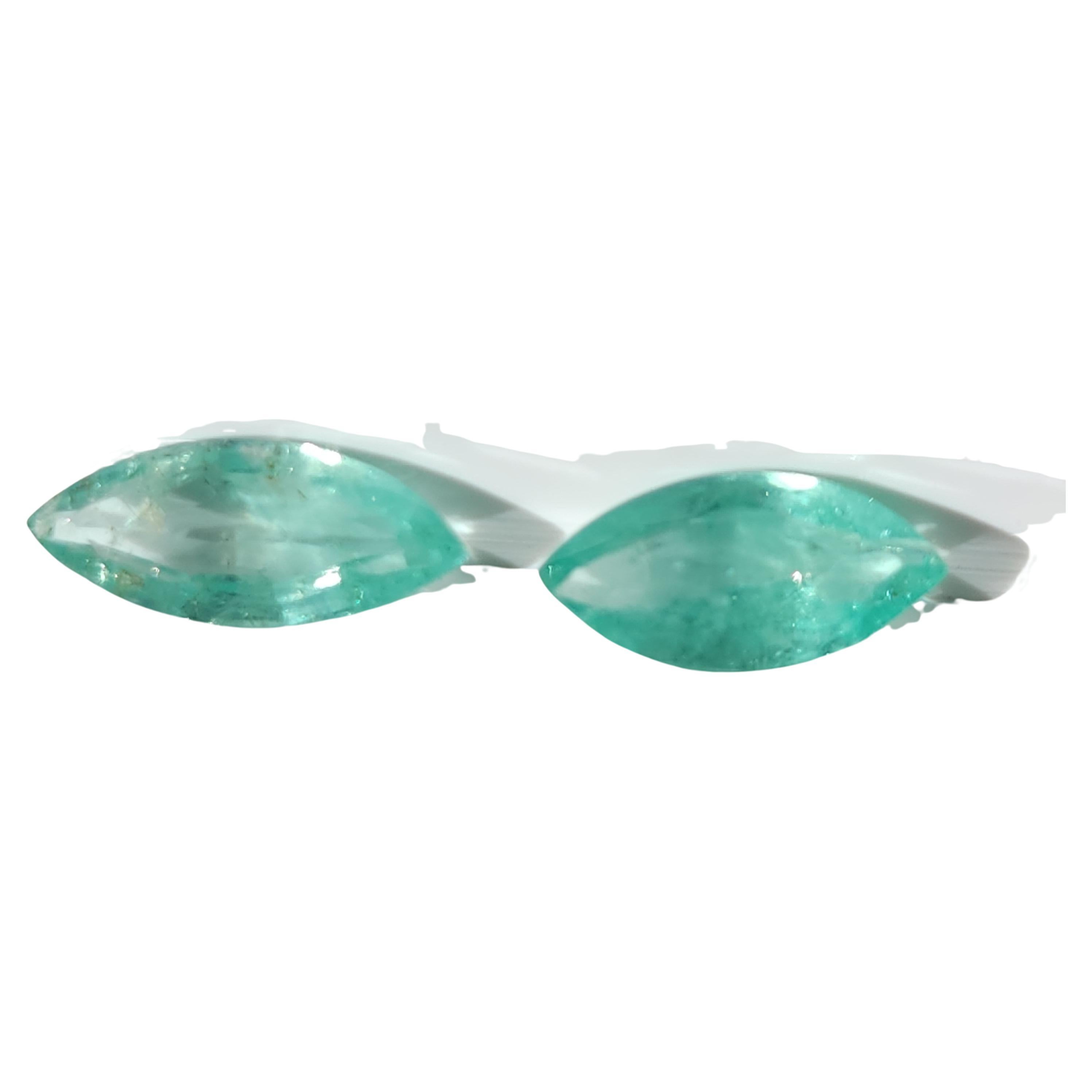 1.78Ct Natural Loose Emerald Marqiuse Shape 2 Pcs For Sale