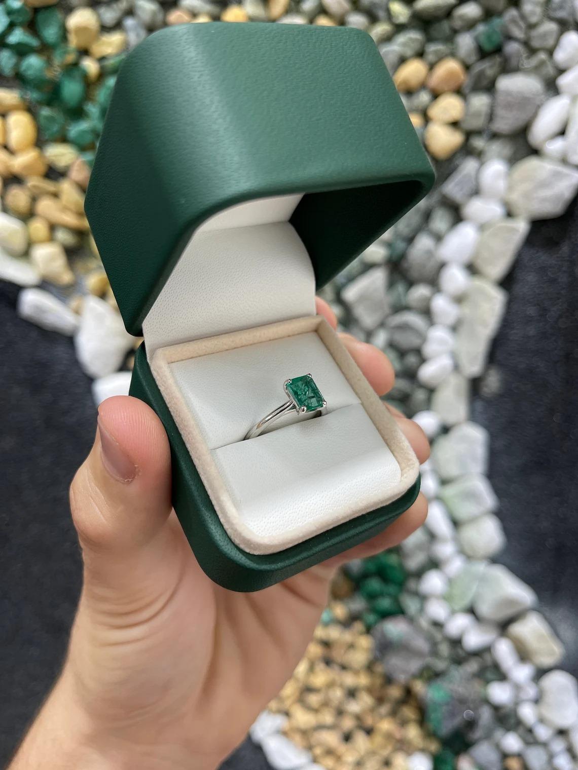 1.78cts Solitaire White Gold Anniversary Vivid Bluish Green Emerald Cut Ring For Sale 2