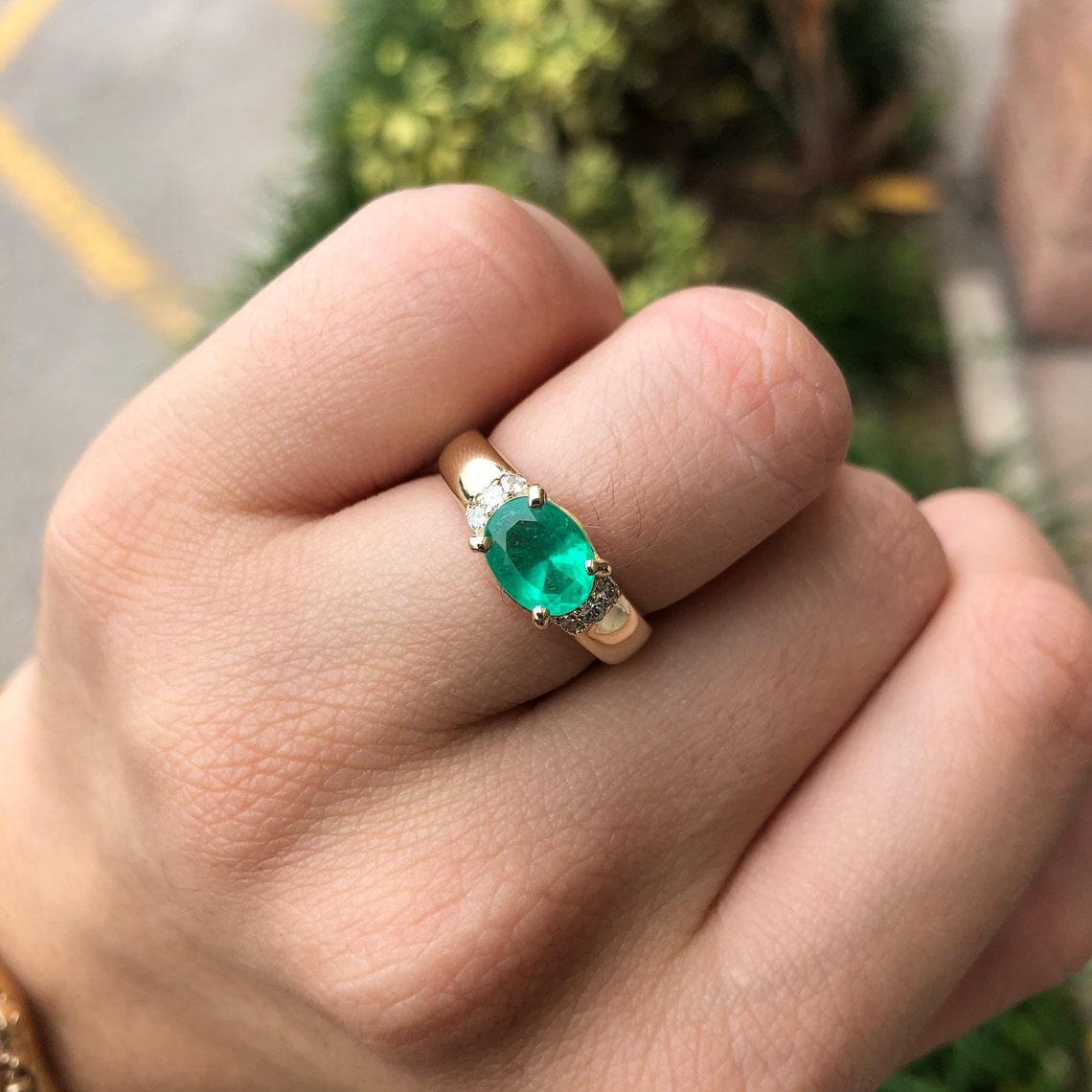 1.78tcw 18K Colombian Emerald-Oval Cut Diamond Accent Gold Ring For Sale 1