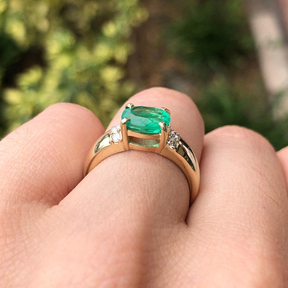 1.78tcw 18K Colombian Emerald-Oval Cut Diamond Accent Gold Ring For Sale 3