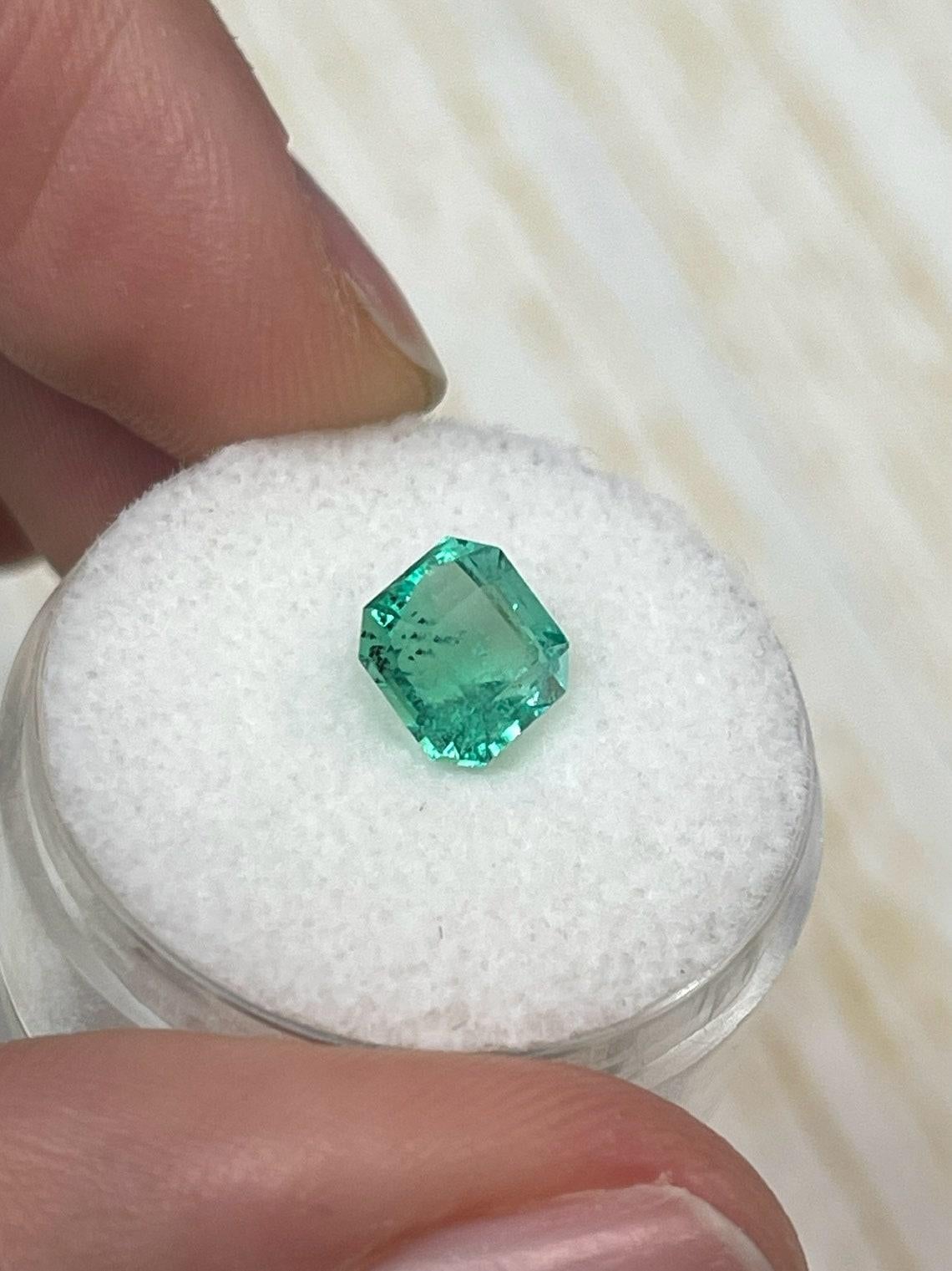 1,79 carati 7x7 verde menta taglio Asscher smeraldo colombiano - Gemma di maggio In condizioni Nuovo in vendita a Jupiter, FL