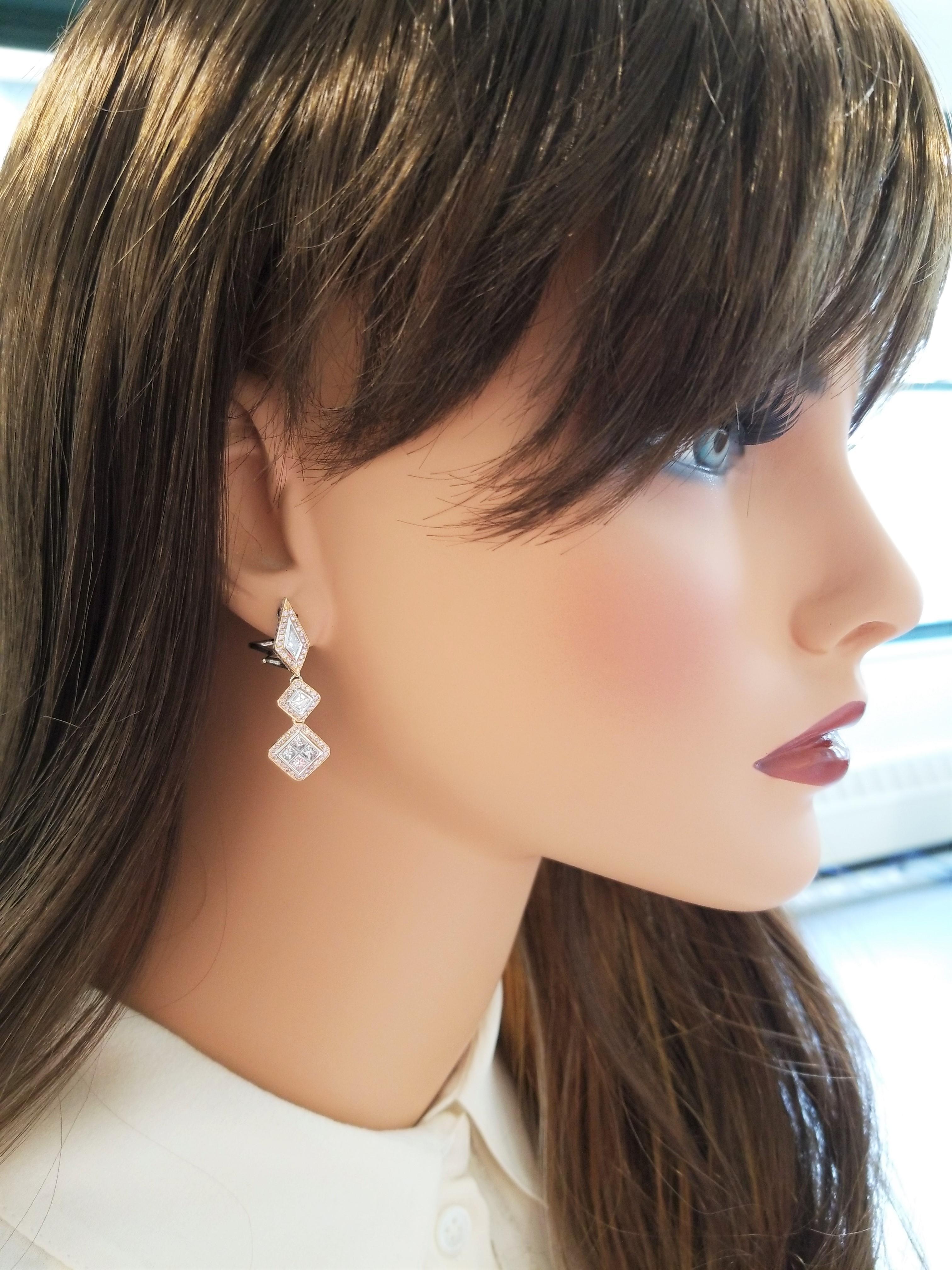 1.79 Carat Total Fancy Shape Two-Tone Diamond Drop Earring For Sale 1