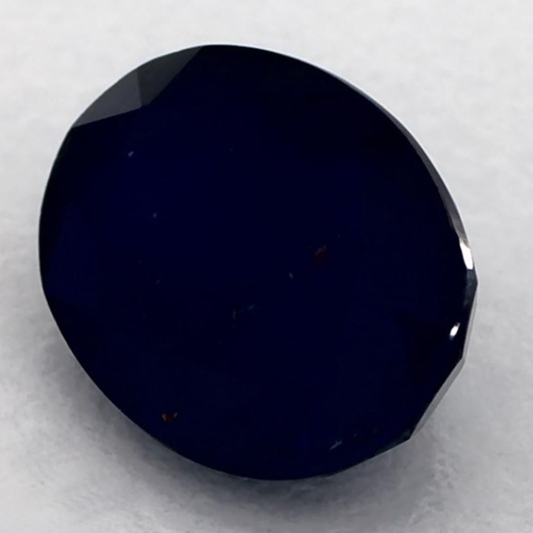 Questo zaffiro blu naturale offre eleganza e raffinatezza. Con la sua ricca saturazione del colore e il taglio preciso, è il centro perfetto per un anello di fidanzamento o un design di gioielli di lusso.

Questo zaffiro proviene dallo Sri Lanka