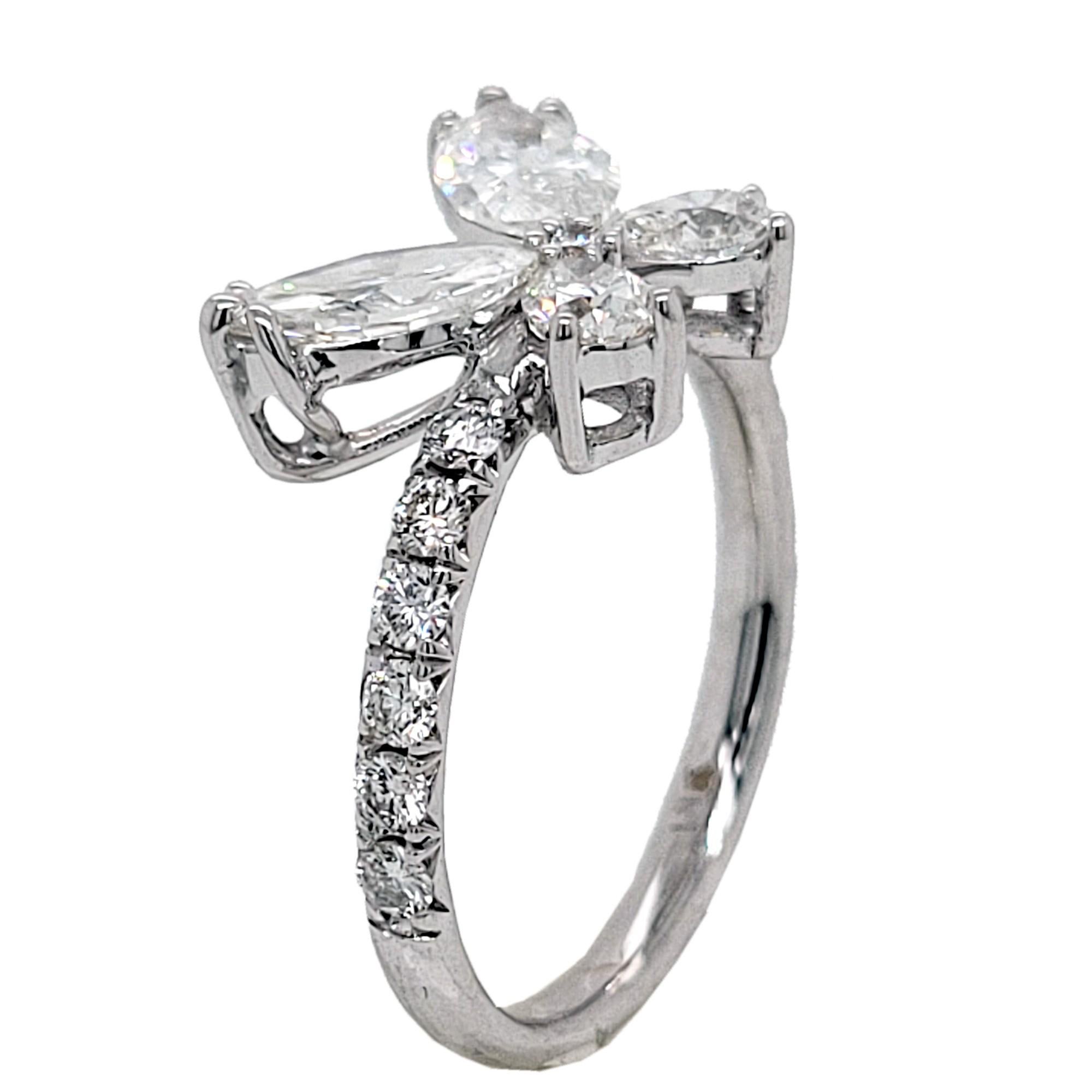 Bague papillon en diamant 1,79 carat avec tige sertie en pavé français Pour femmes en vente