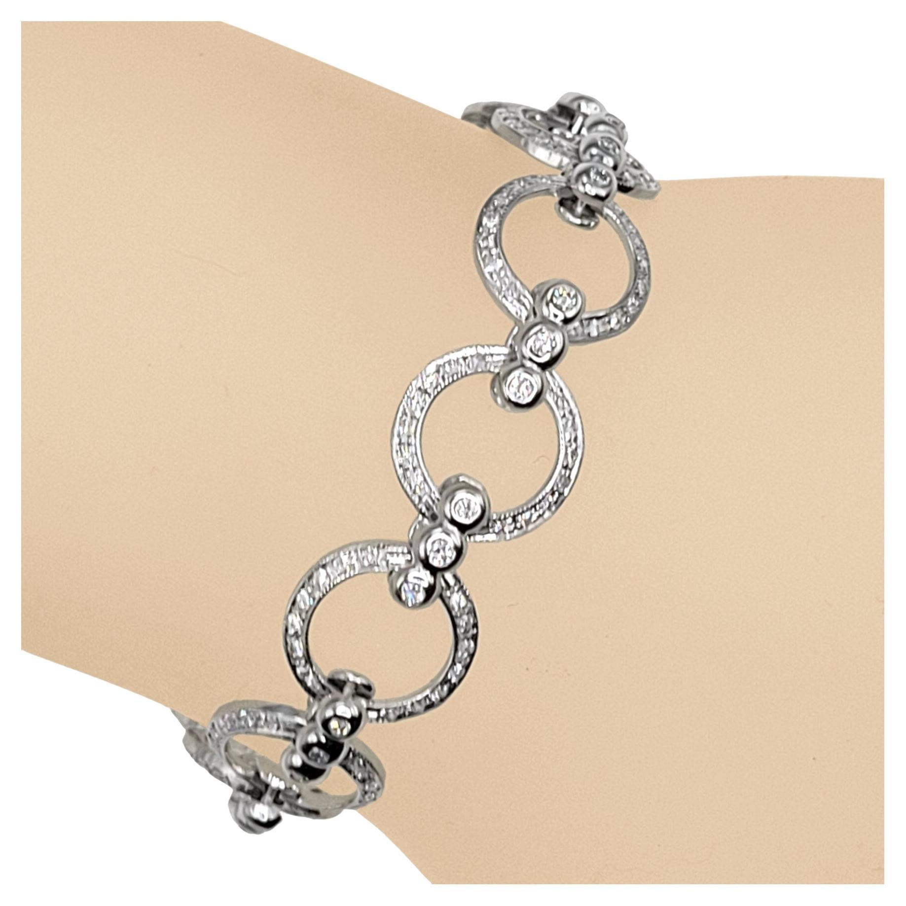 1,79 qt Pulsera de diamantes en oro de 14 quilates engastados con bisel y pavé - Eslabones circulares