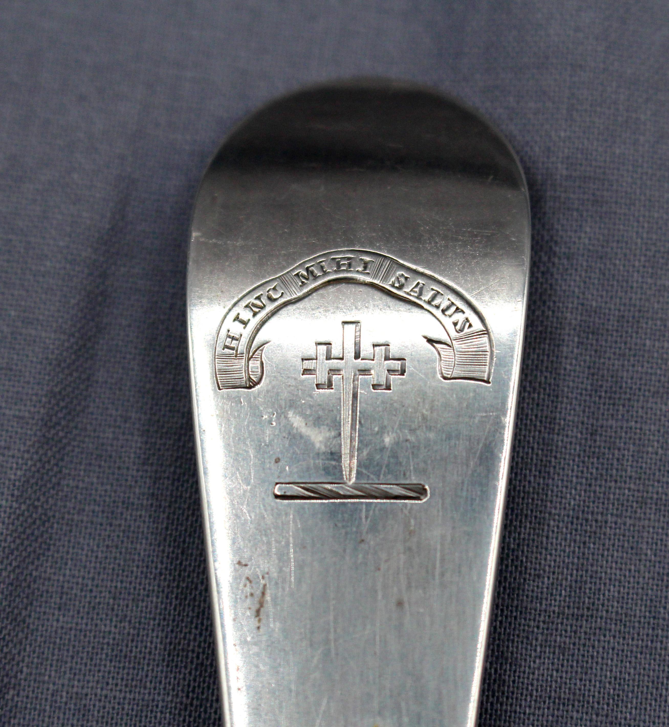 Anglais Cuillère à bascule anglaise George III en argent sterling de Jacob Levi, 1790 en vente
