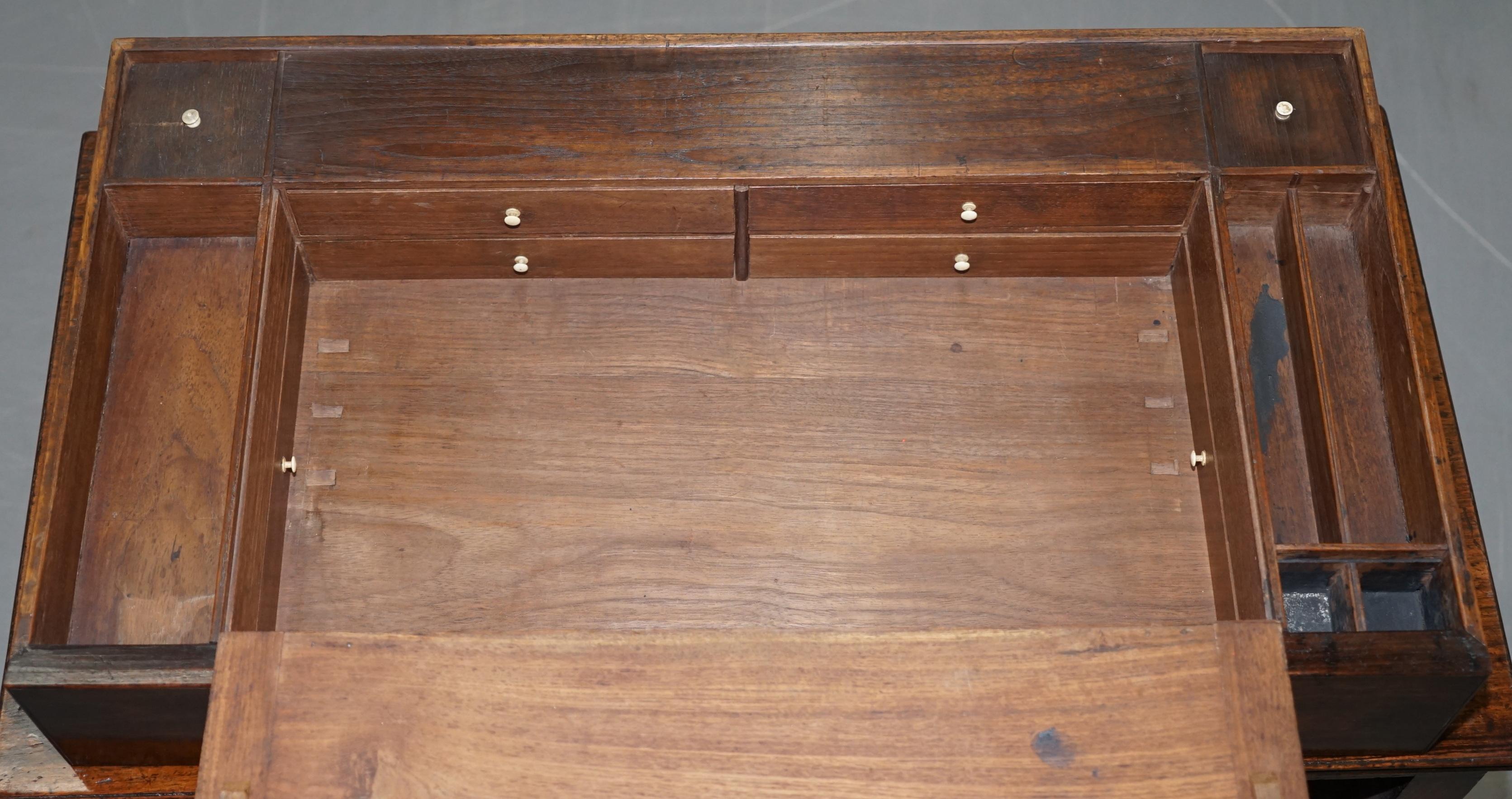 Table de bureau secrétaire de bibliothèque en bois dur cubain Gillows de 1790 I Bramah Lock en vente 10