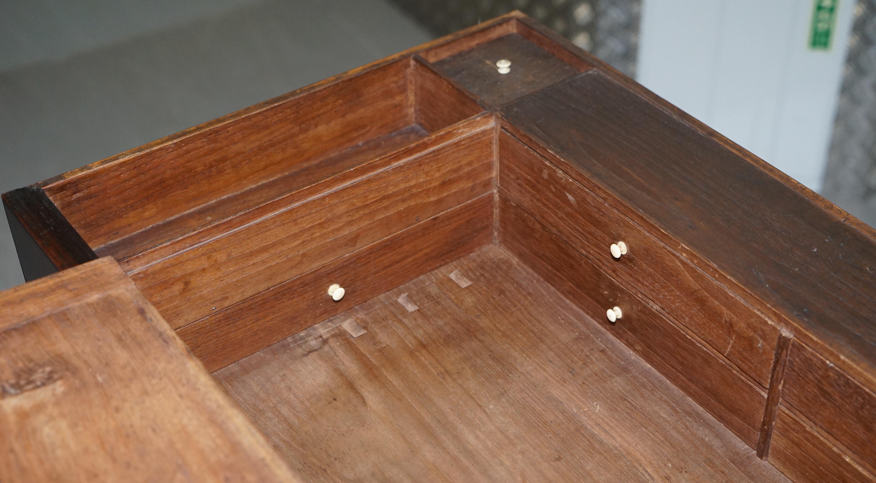 Table de bureau secrétaire de bibliothèque en bois dur cubain Gillows de 1790 I Bramah Lock en vente 11