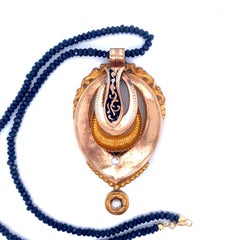 1790s Baroque Bourbon Gold Pendant Onyx Necklace