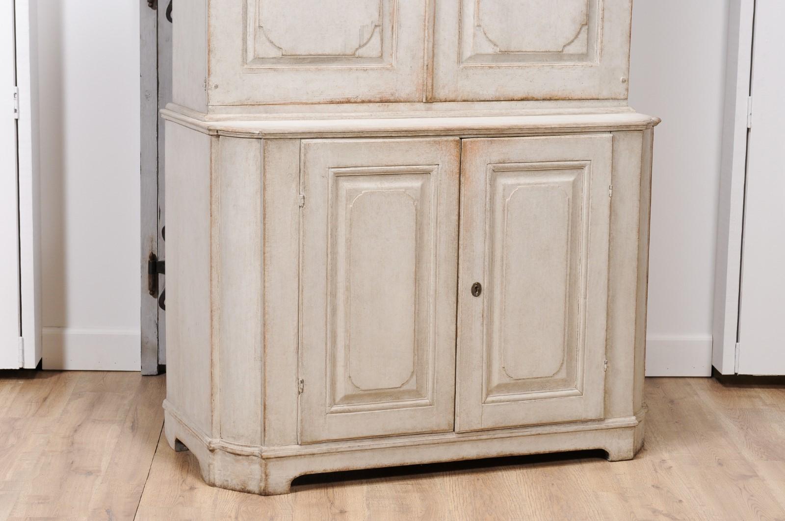 1790s Swedish Gustavian Period Painted Buffet à Deux Corps with Carved Doors In Good Condition In Atlanta, GA