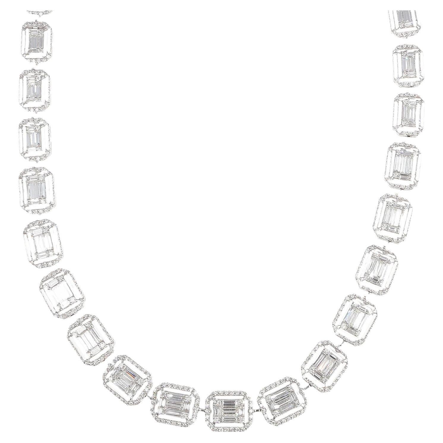 17.91 ct White Diamonds Baguette Necklace G - VS1 / VS2 18Kt White Gold Moderns