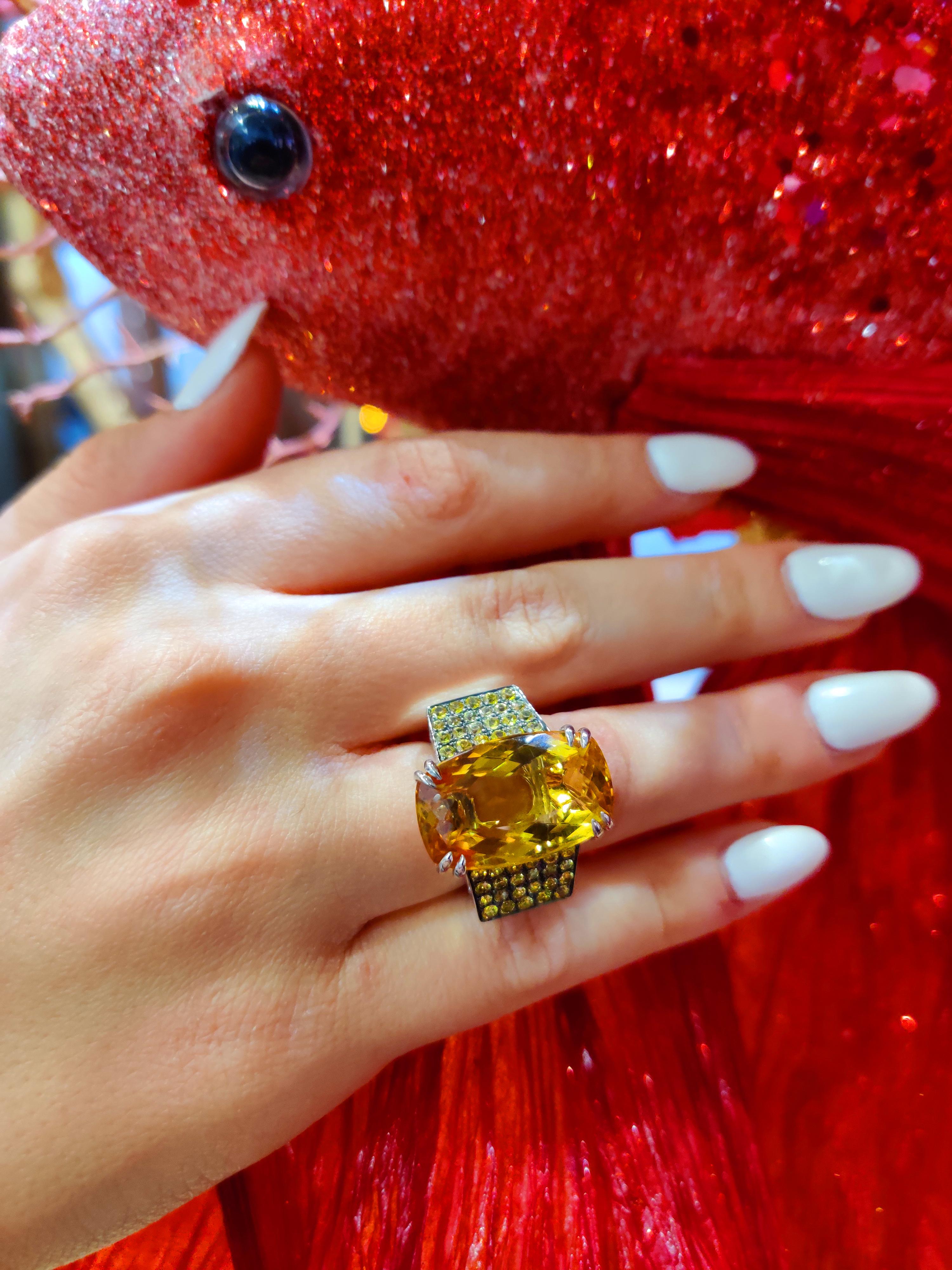 Chatila 17.93 Carat Citrine and Yellow Sapphire Cocktail Ring For Sale 2