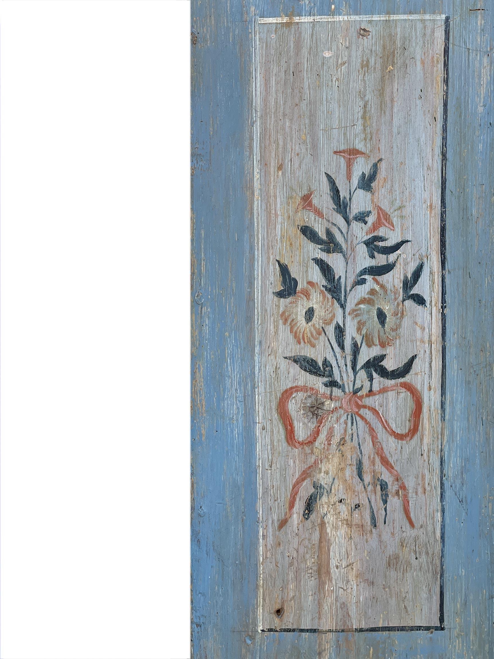 1793 Credenza dipinta con fiori blu chiaro 4