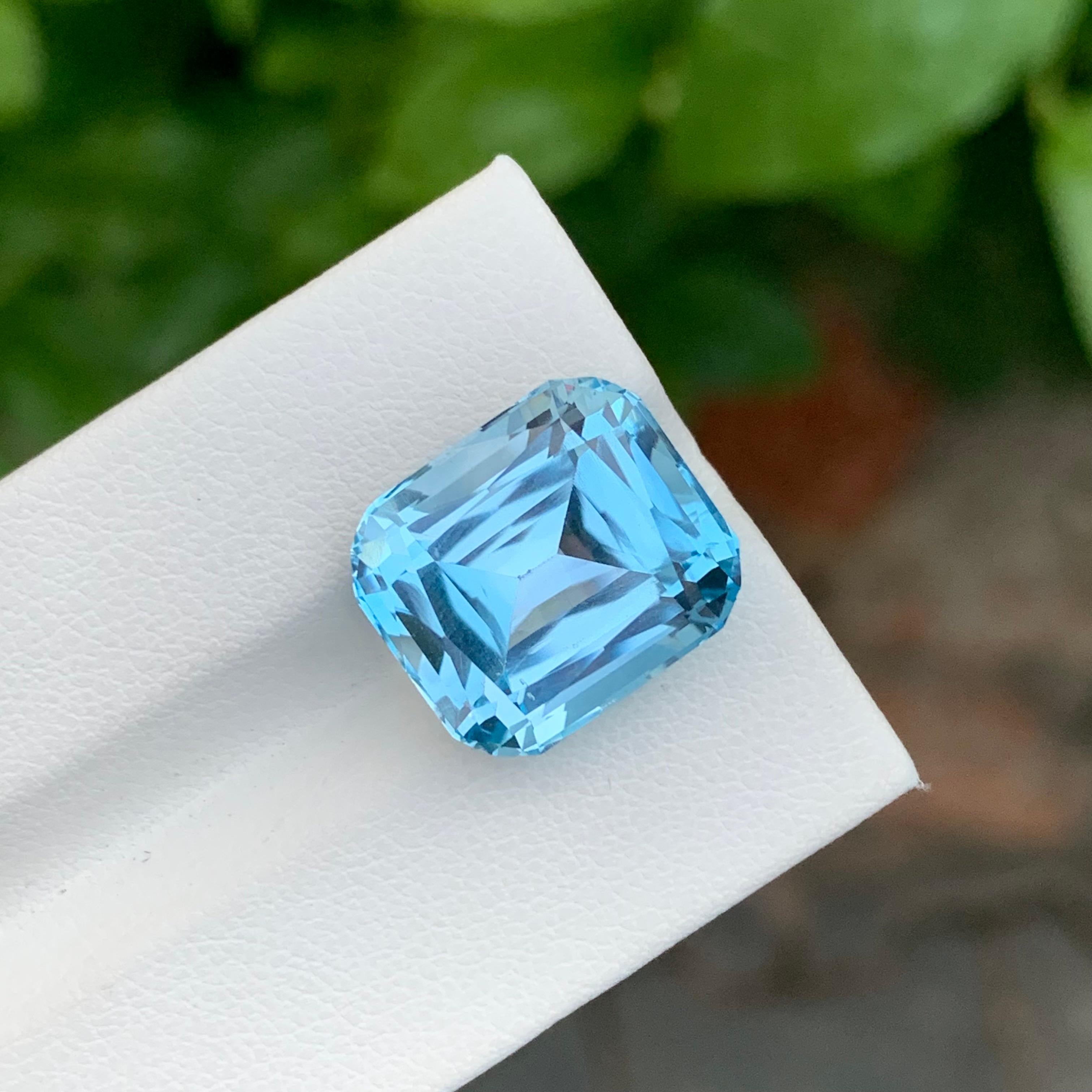 Arts and Crafts 17.95 Carat Gorgeous Loose Blue Topaz Cushion Shape Gemstone For Necklace For Sale