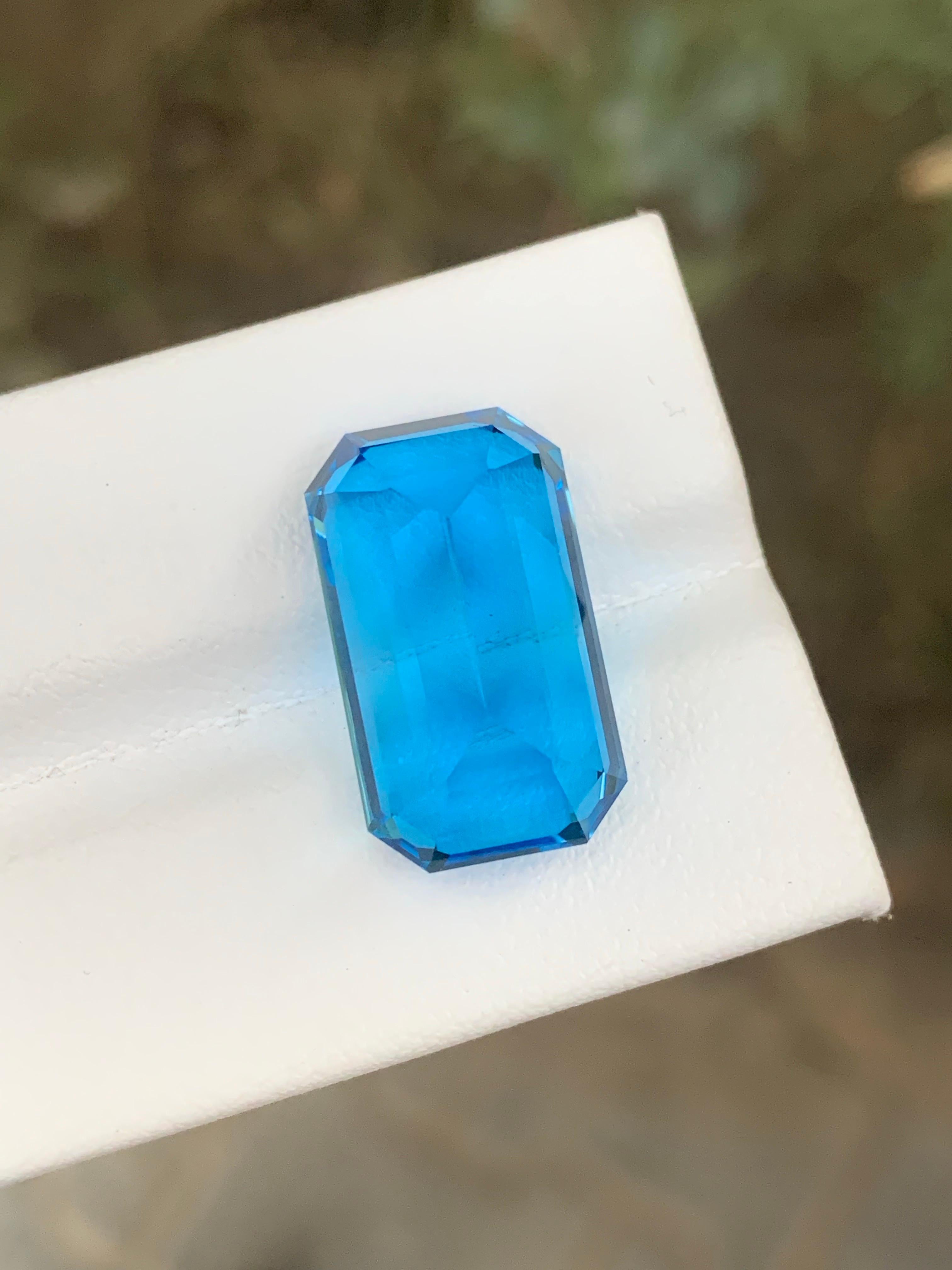 Topazio blu svizzero sfuso

Peso: 17,95 carati
Dimensioni: 18,8 x 11,0 x 9,0 mm
Origine: Brasile
Forma: Smeraldo 
Colore: blu
Certificato: Su richiesta

I benefici di indossare una pietra di topazio blu svizzero:
Aiuta a migliorare la comunicazione