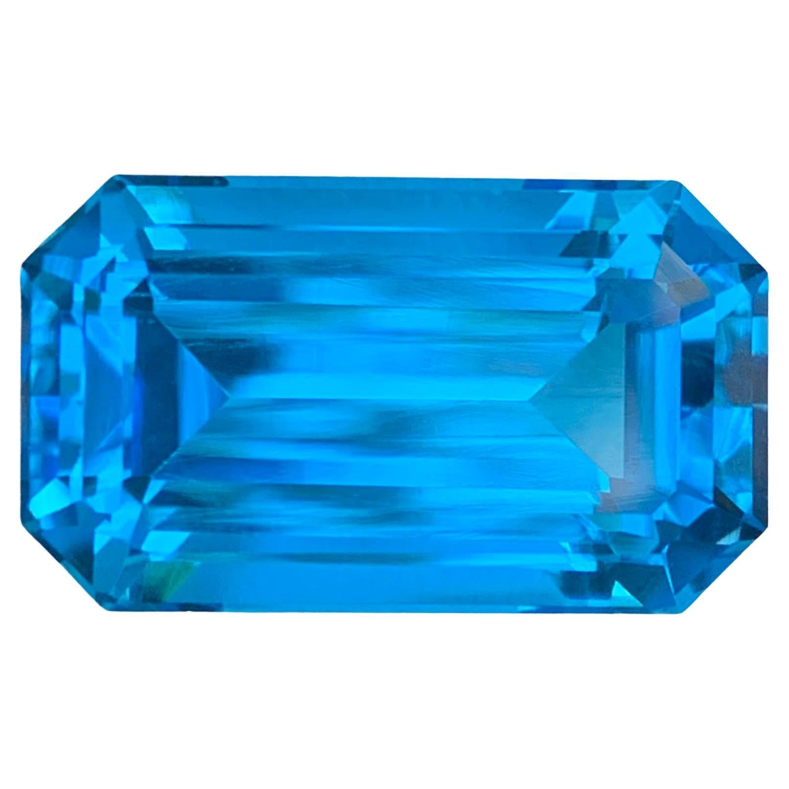 17.95 Carat Natural Loose Swiss Blue Topaz Emerald Shape Gemstone From Brazil