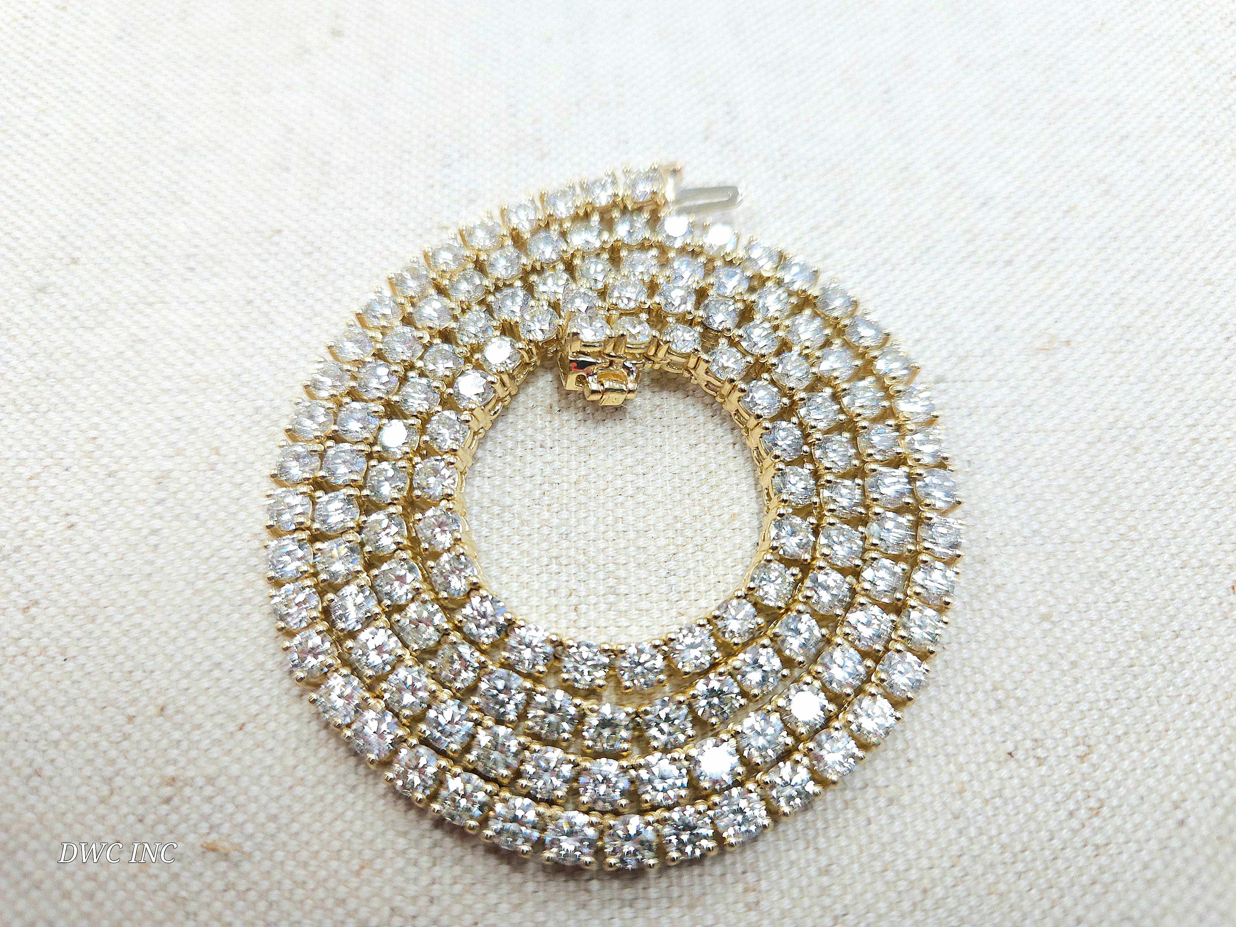 17.96 Carat Brilliant Cut Diamond Tennis Necklace 14 Karat Yellow Gold 16'' 2