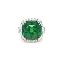 17.96 Carat Cushion Cut Tsavorite Diamond White Gold Cocktail Ring