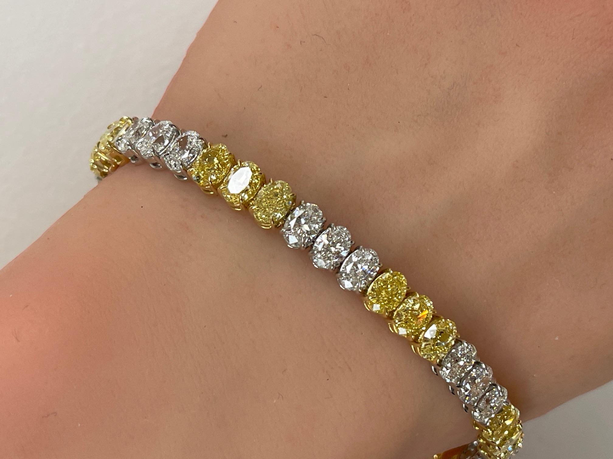 17.96ctw. Fancy Intense Yellow Diamond & GIA Oval Diamond Tennis Bracelet For Sale 2