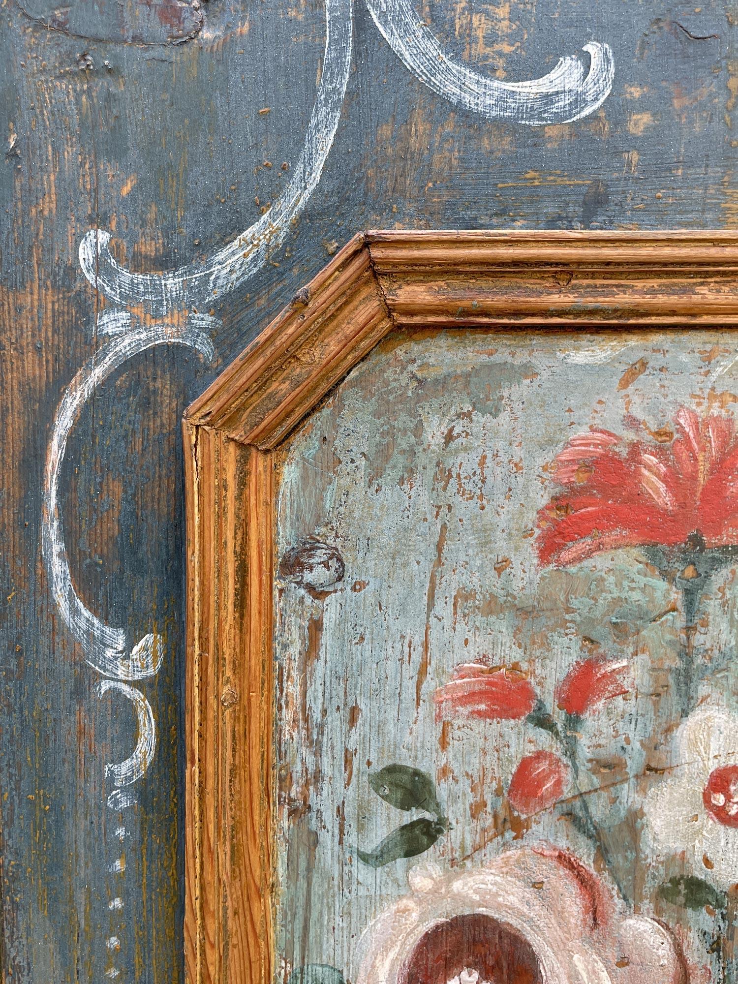 Armoire à deux portes peinte à motifs floraux bleus de 1799 3