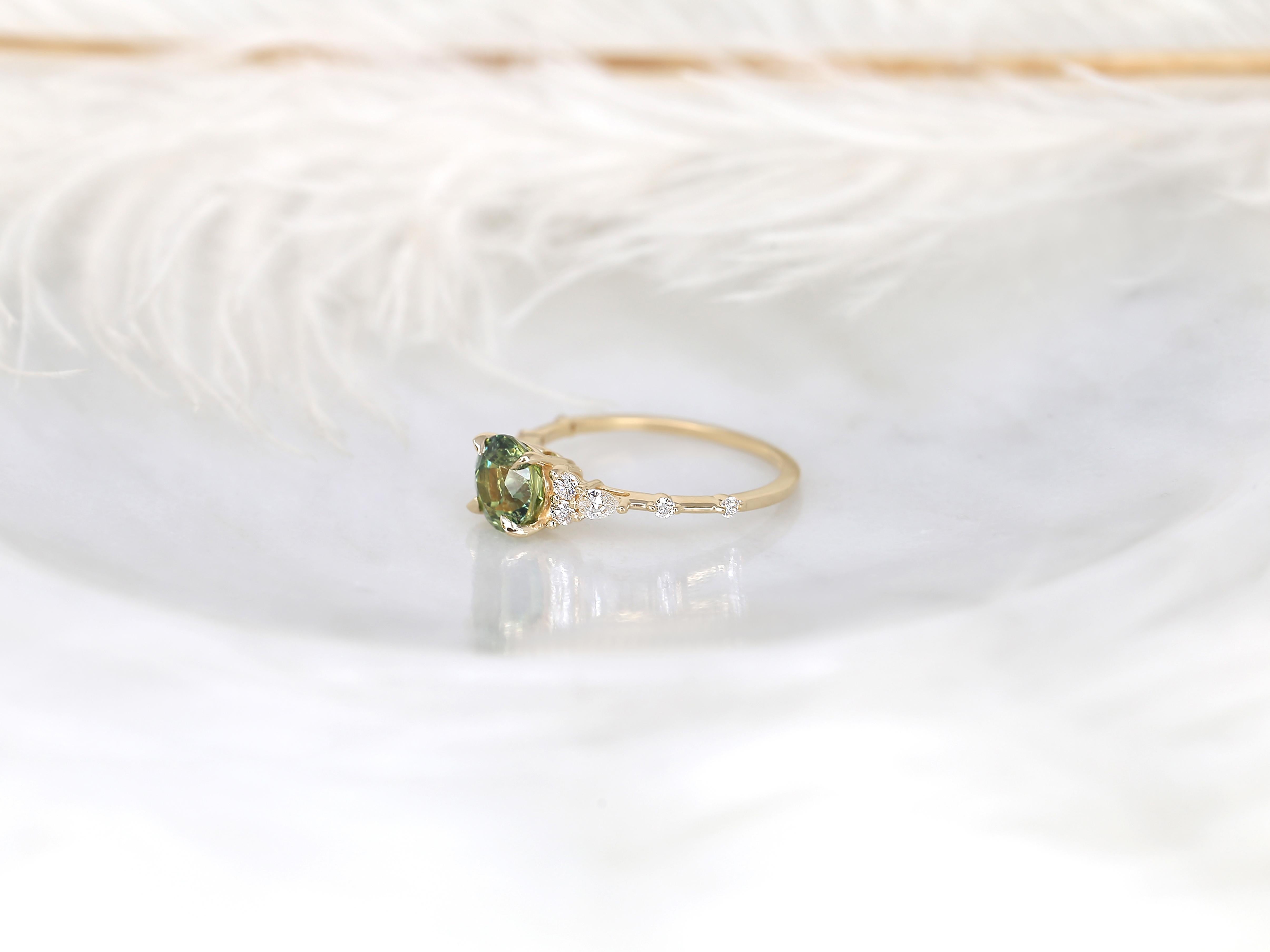 Anastasia, bague grappe ronde en or 14 carats, saphir vert thé sarcelle et diamants 1,79 carat en vente 9