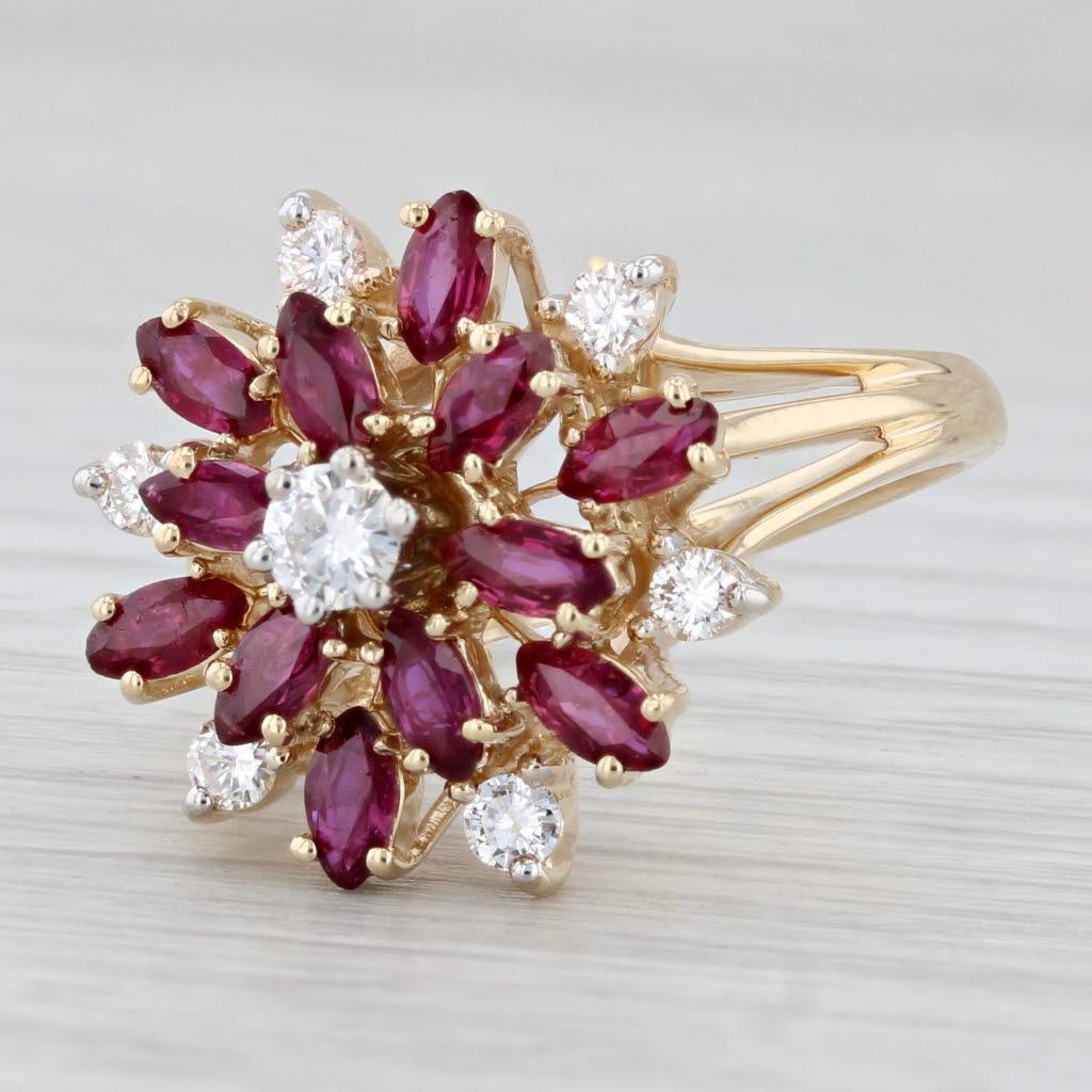 1.79ctw Rubí Diamante Racimo Anillo Flor Oro Amarillo 14k Talla 8 Cocktail en venta 1