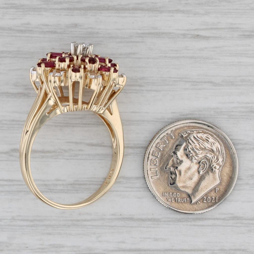 1.79ctw Rubí Diamante Racimo Anillo Flor Oro Amarillo 14k Talla 8 Cocktail en venta 3