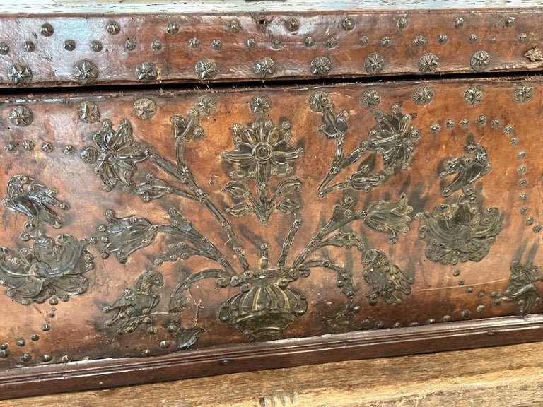 17thc Spanish Leather Trunk For Sale at 1stDibs