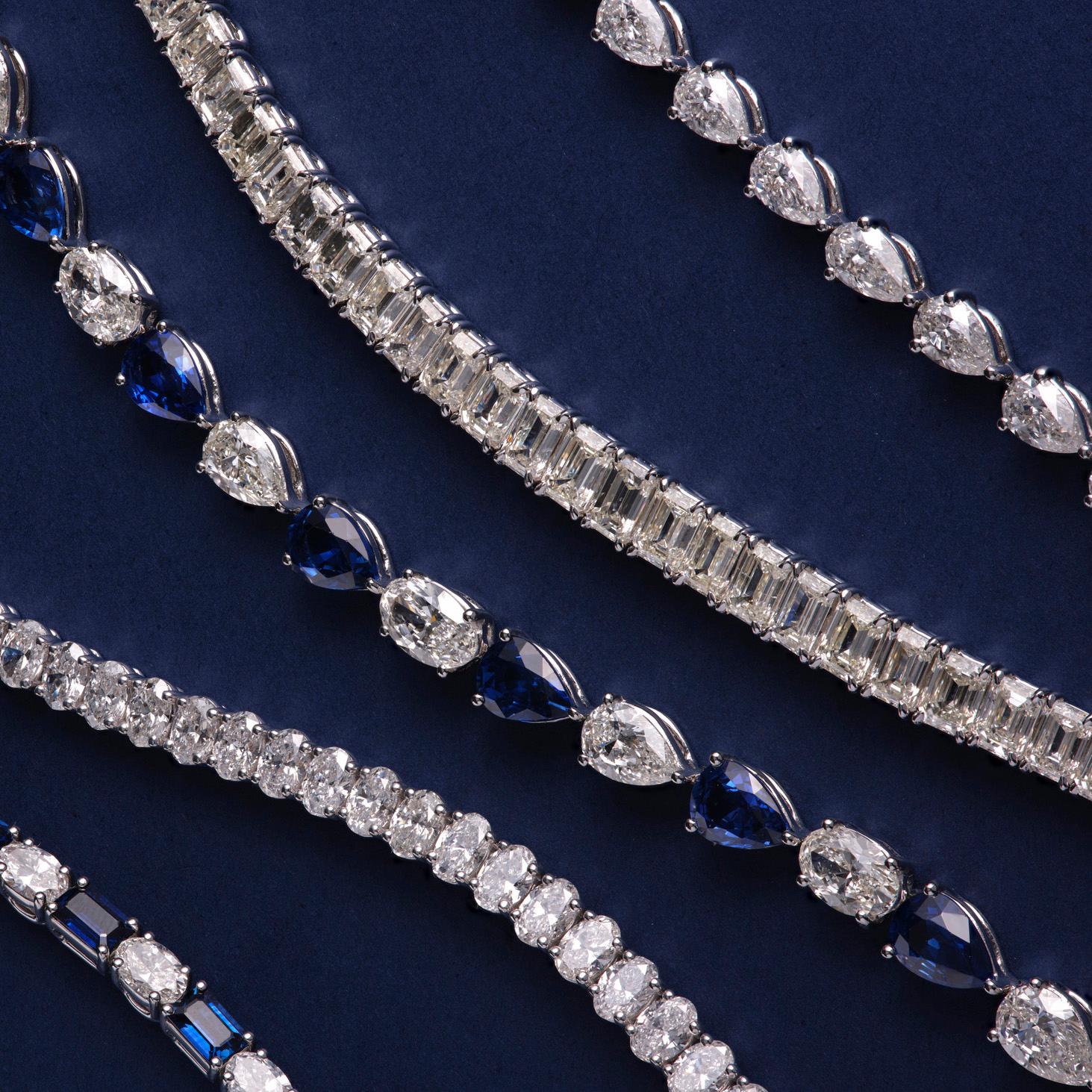 17ct Emerald Cut Diamond Tennis Bracelet In New Condition For Sale In Victoria,, AU