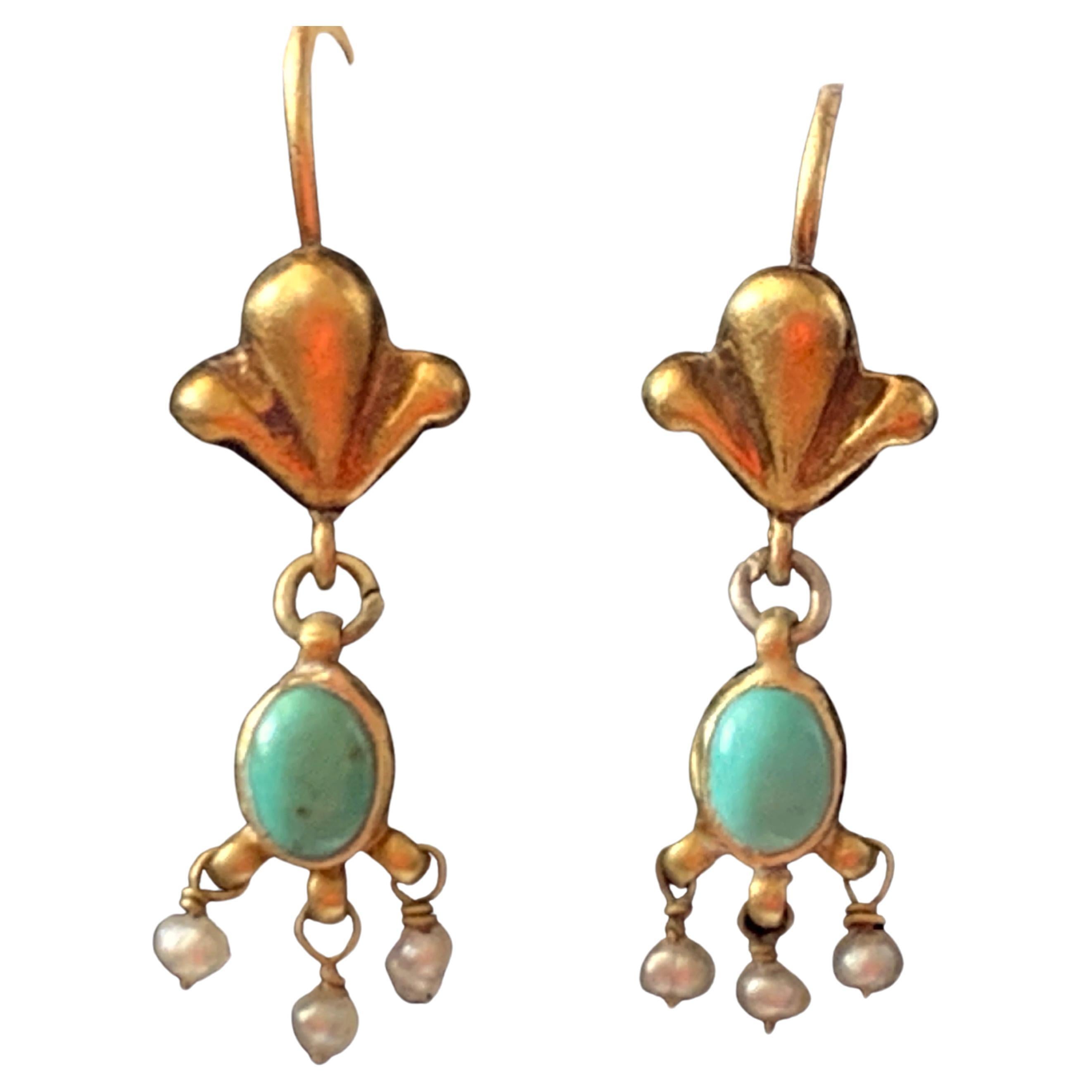 17ct Gold Antique Earrings For Sale