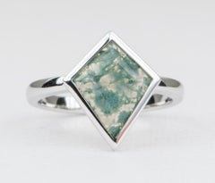 1.7ct Kite Shape Moss Agate Bezel Set 14K White Gold Engagement Ring