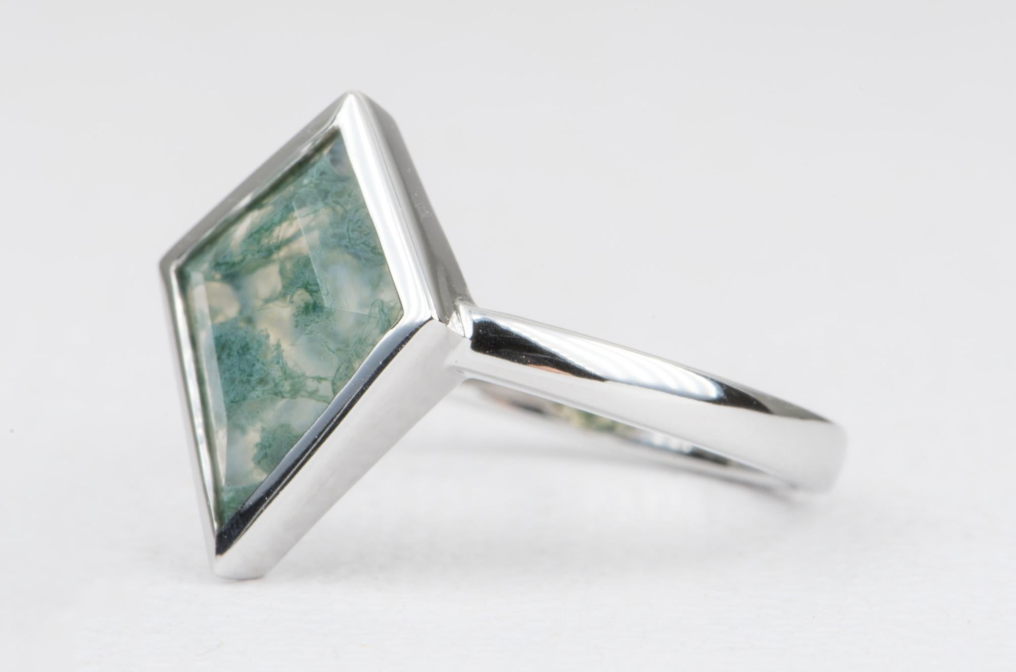 moss agate kite engagement ring