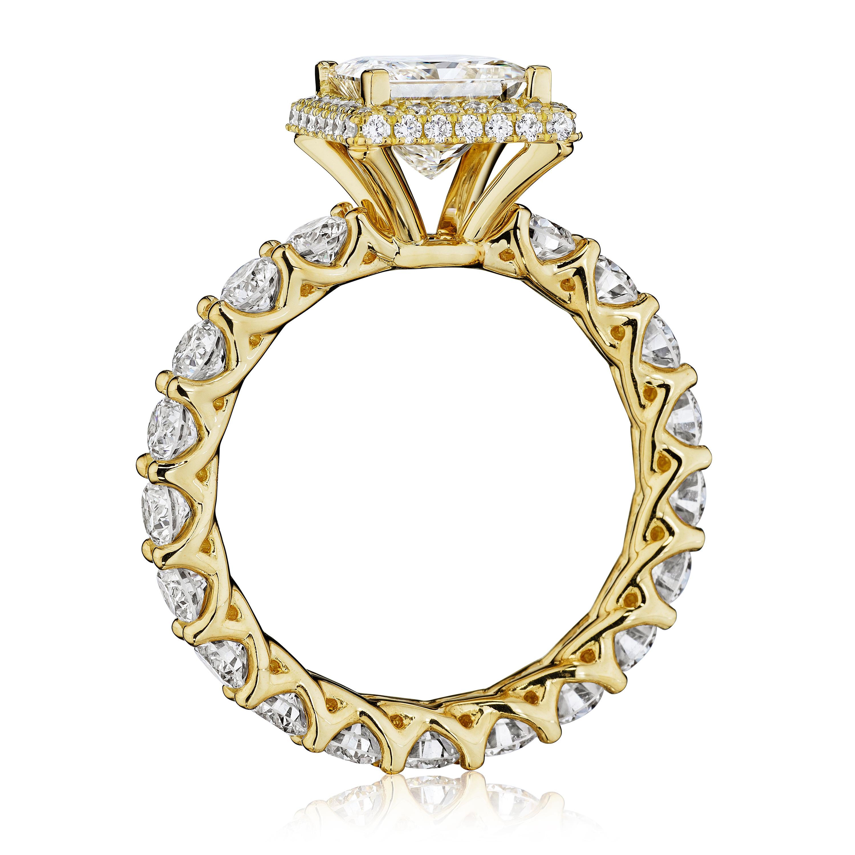 Modern 1.7ct Princess Diamond Engagement Ring 
