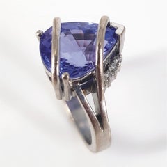 17ct White Gold Pear Cut Tanzanite & Diamond Ring