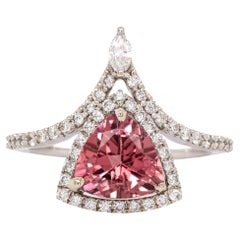Anello con tormalina rosa e diamanti estratti dalla terra da 1,7 carati in oro bianco massiccio 14 carati