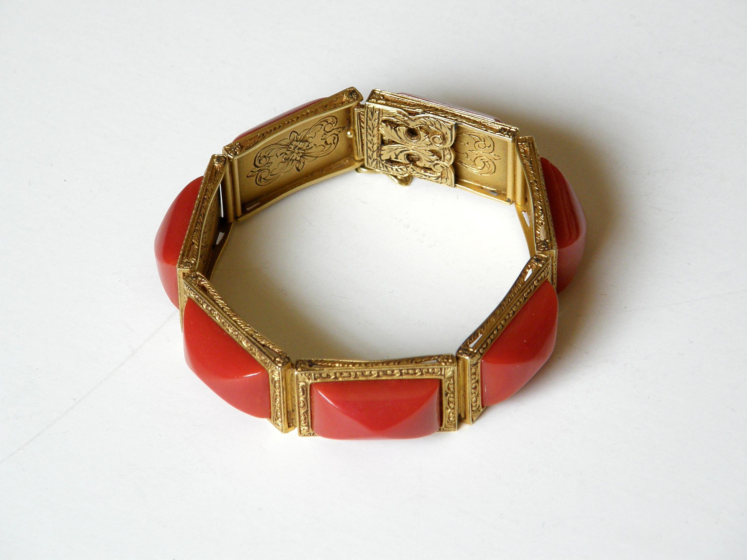 17k gold bracelet