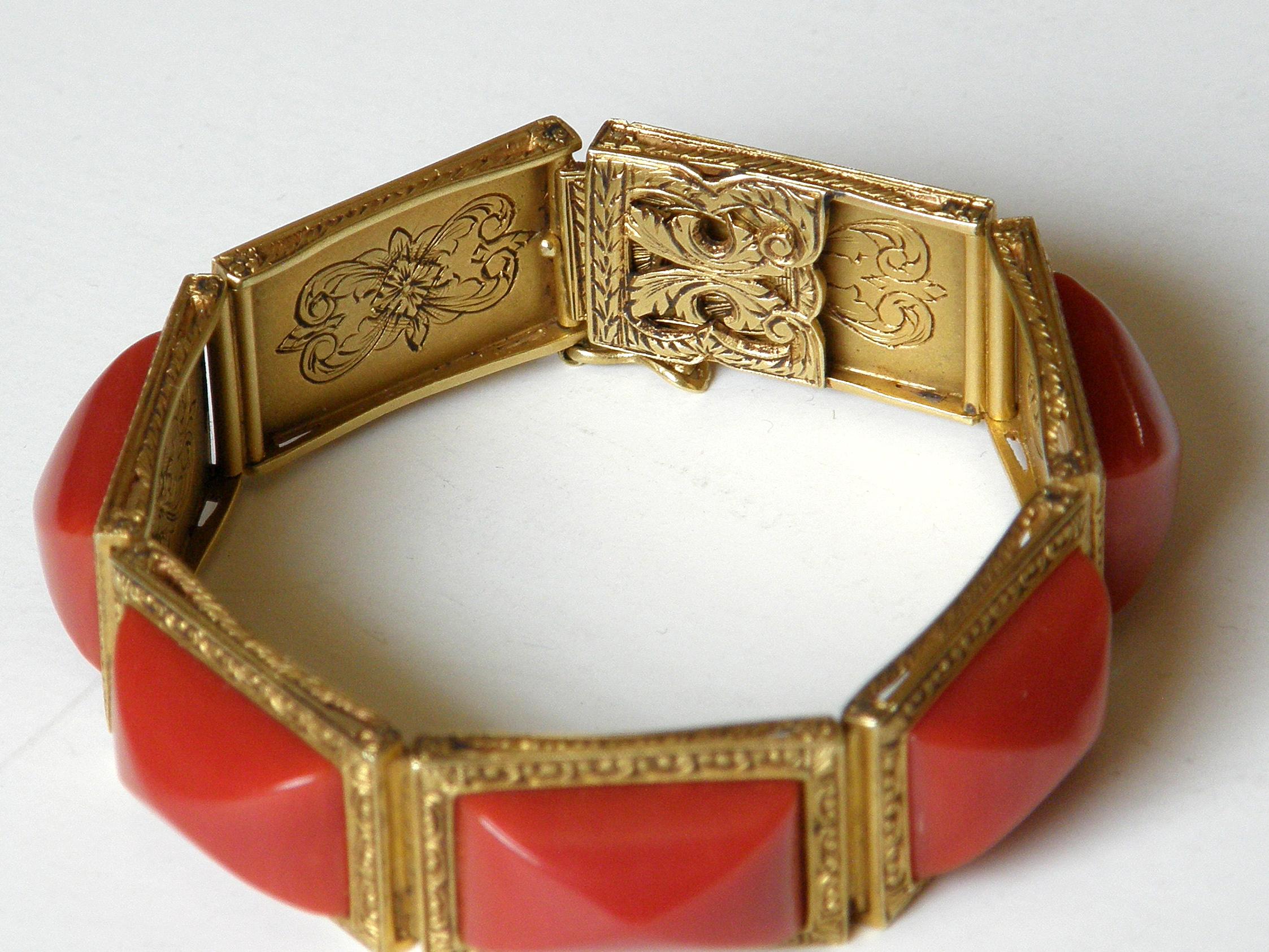 17k gold bracelet