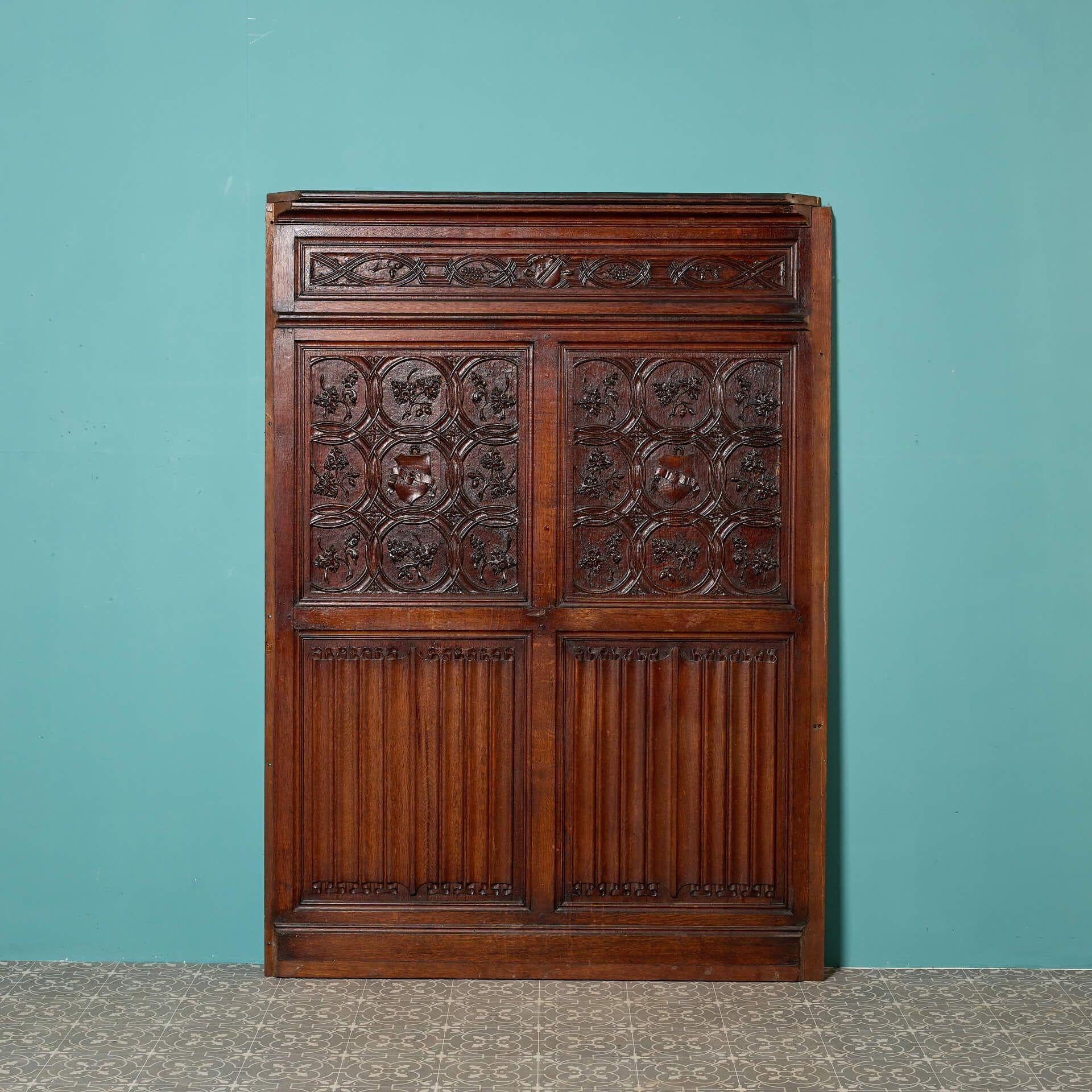 17m Run of Late 19th Century Carved Oak Panelling In Fair Condition For Sale In Wormelow, Herefordshire